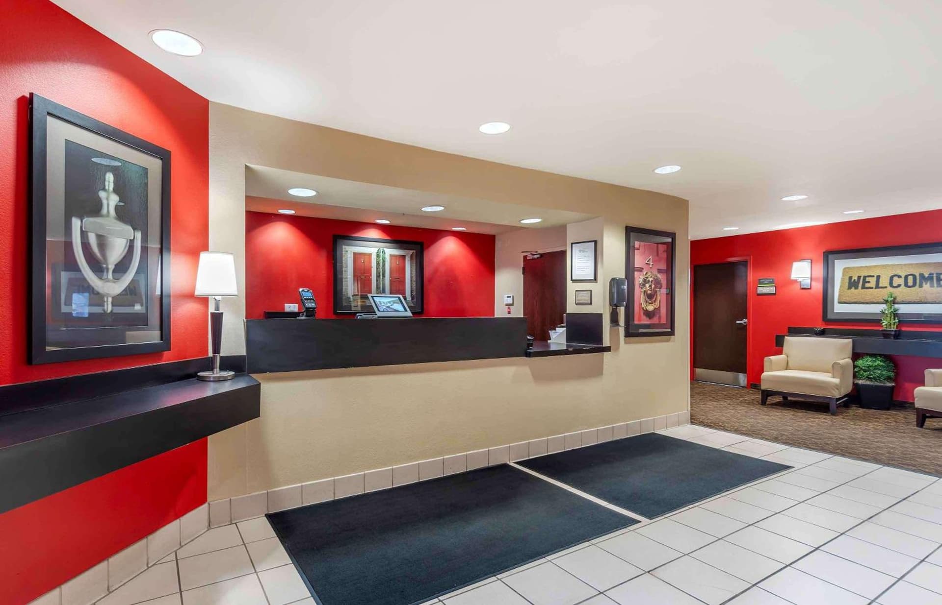 Extended Stay America Suites - Chicago - Woodfield Mall property views in Schaumburg, IL — gallery photo 3