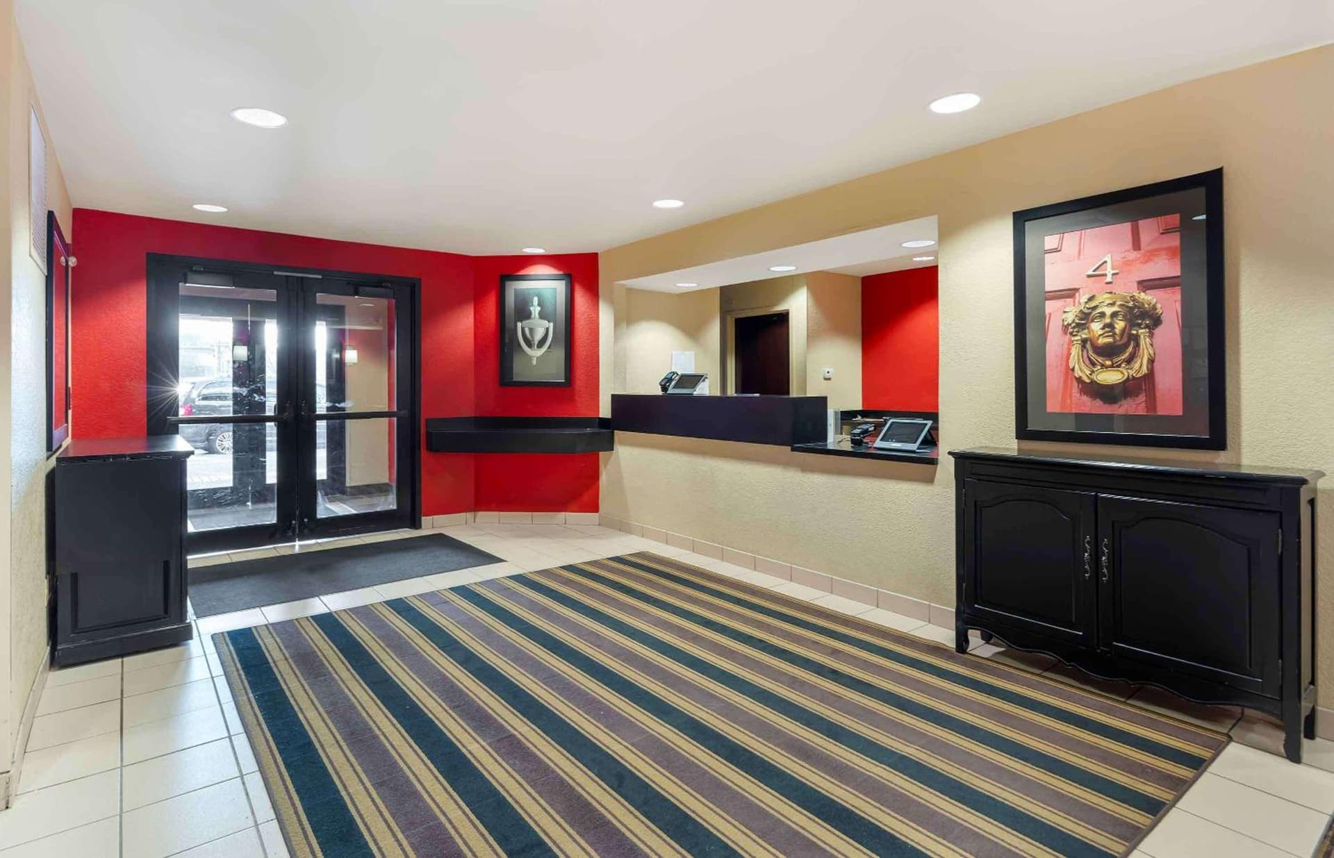 Extended Stay America Suites - Chicago - Vernon Hills - Lake Forest property views in Vernon Hills, IL — gallery photo 3