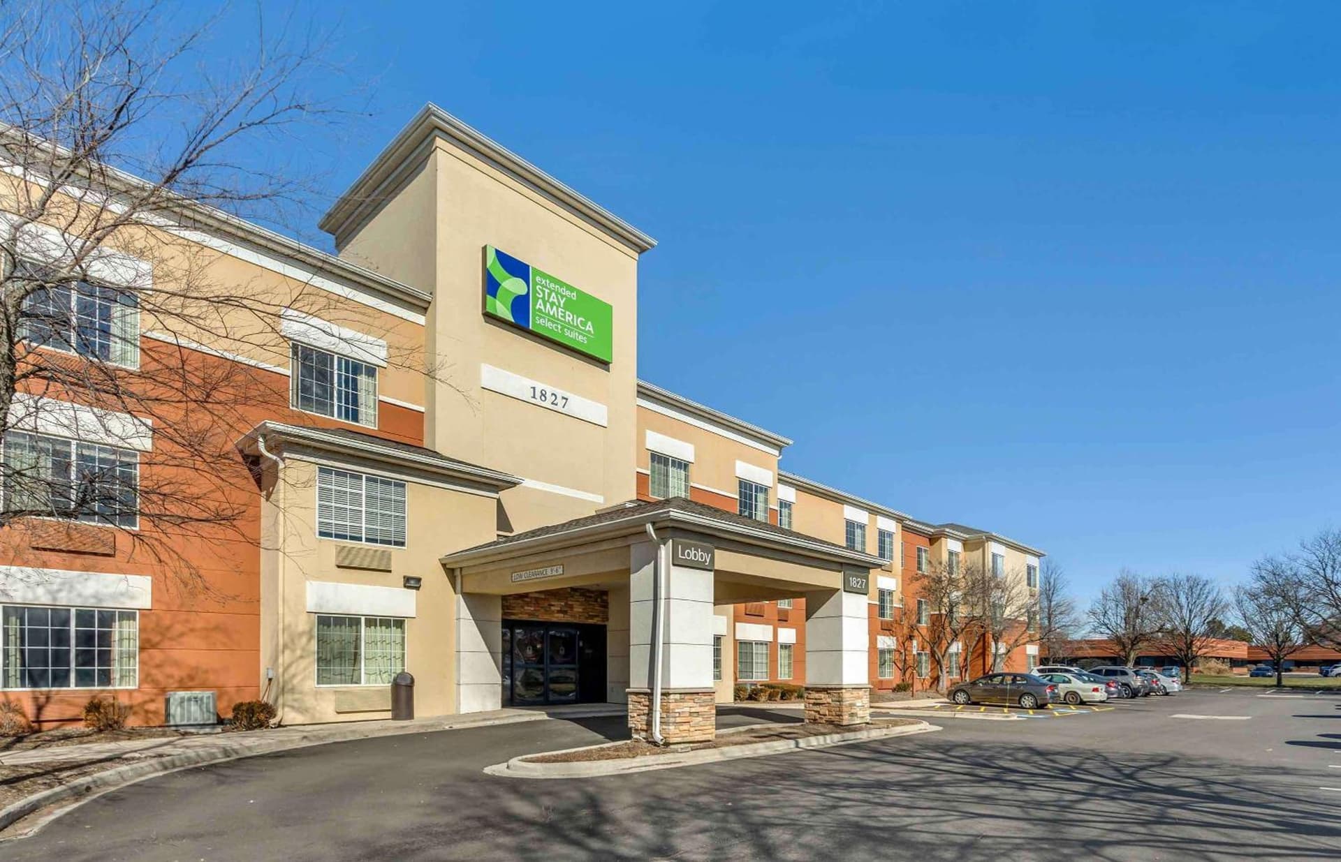 Extended Stay America Select Suites - Chicago - Naperville - East — hotel in Naperville, Illinois