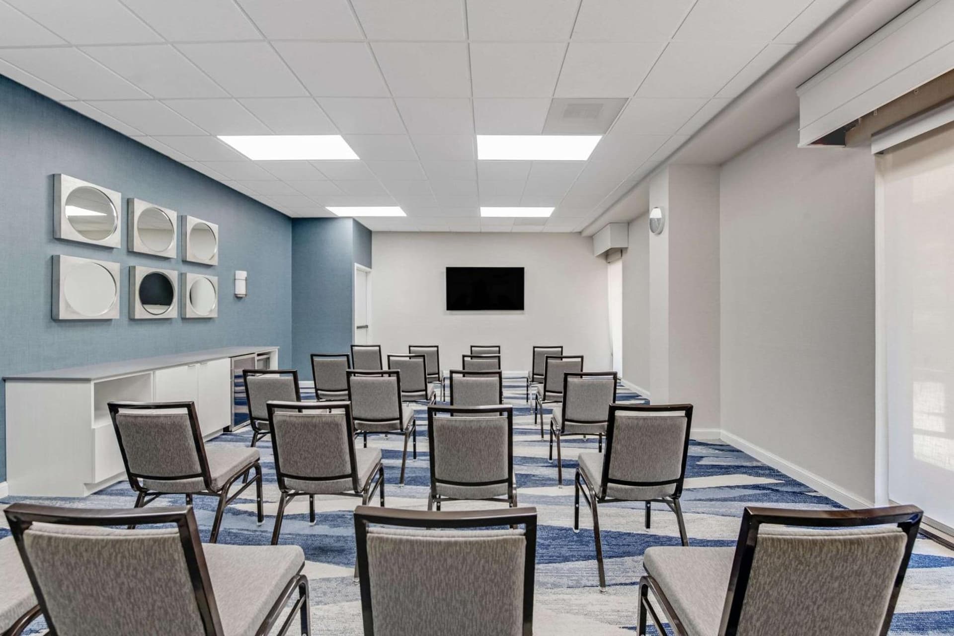 Comfort Suites Chesapeake - Norfolk gallery photo in Chesapeake, VA — image 4