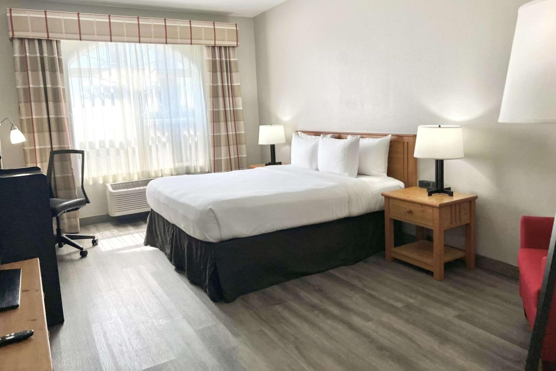 Country Inn & Suites by Radisson, Tucson Airport, AZ gallery photo in Tucson, AZ — image 10