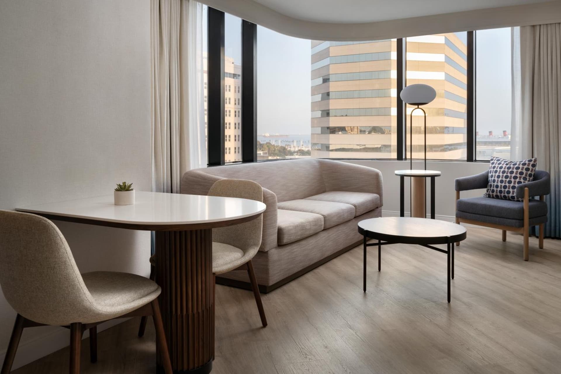 Marriott Long Beach Downtown gallery photo in Long Beach, CA — image 13