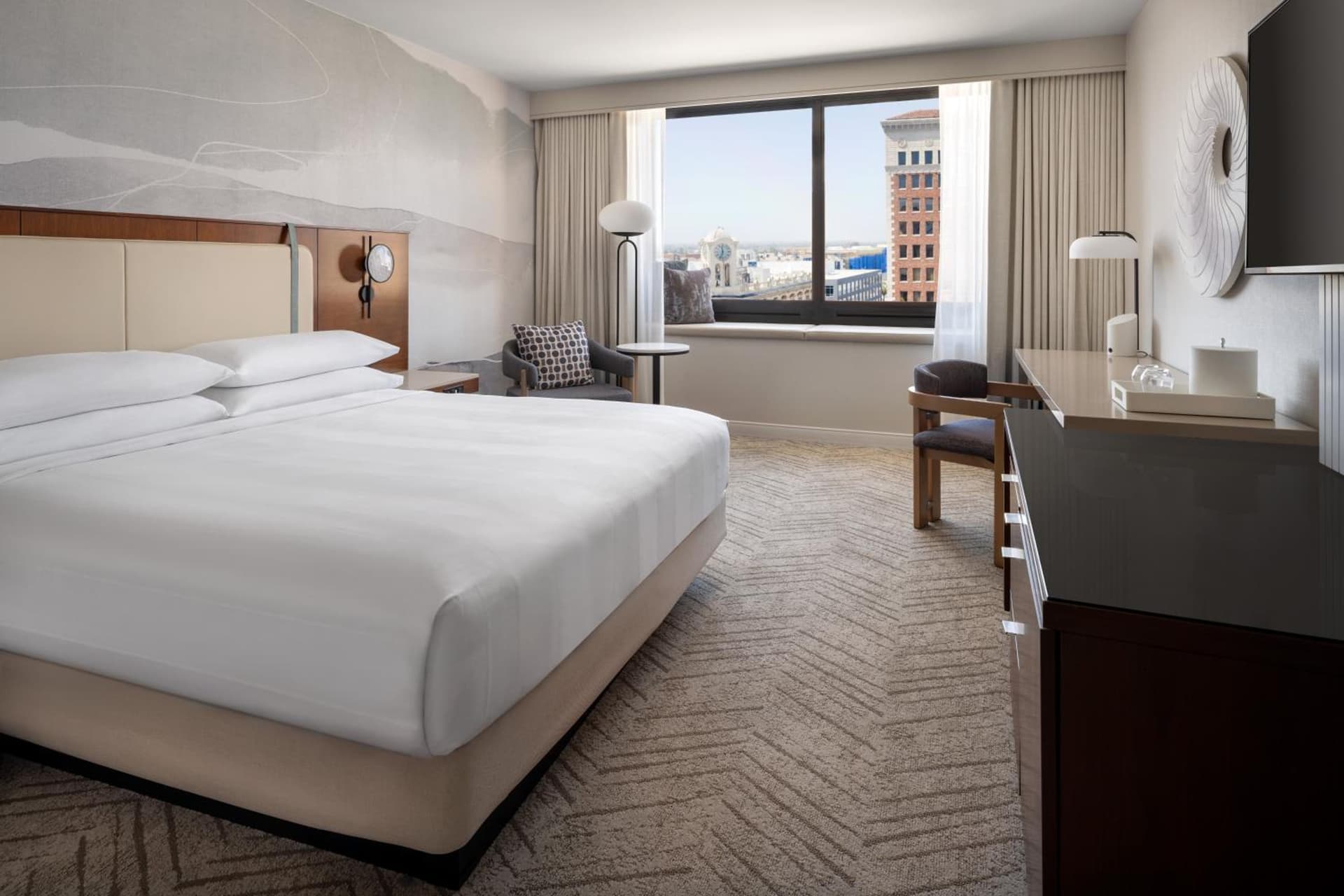 Marriott Long Beach Downtown property views in Long Beach, CA — gallery photo 3