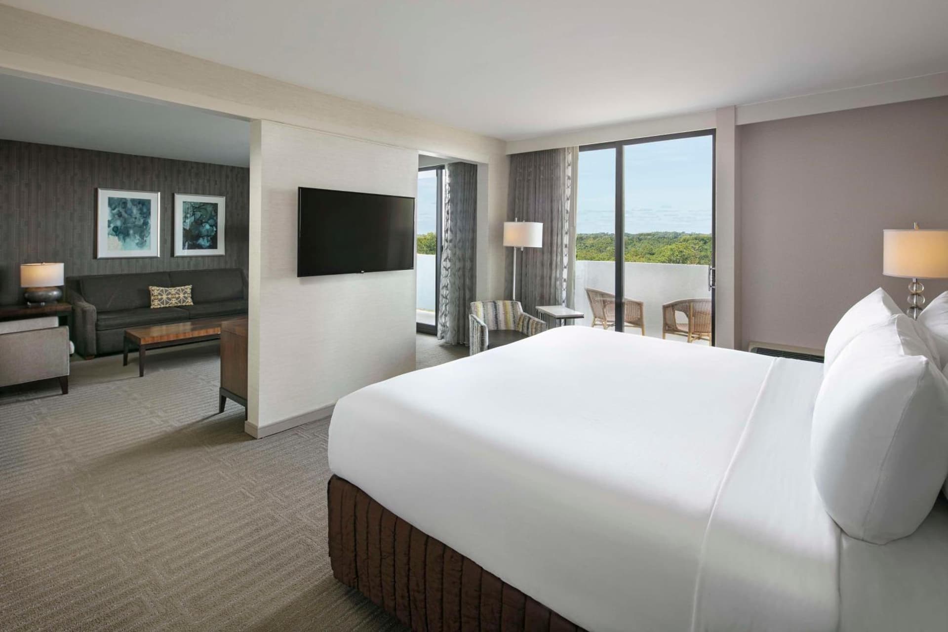 Sonesta Charlotte Lower South End gallery photo in Charlotte, NC — image 27