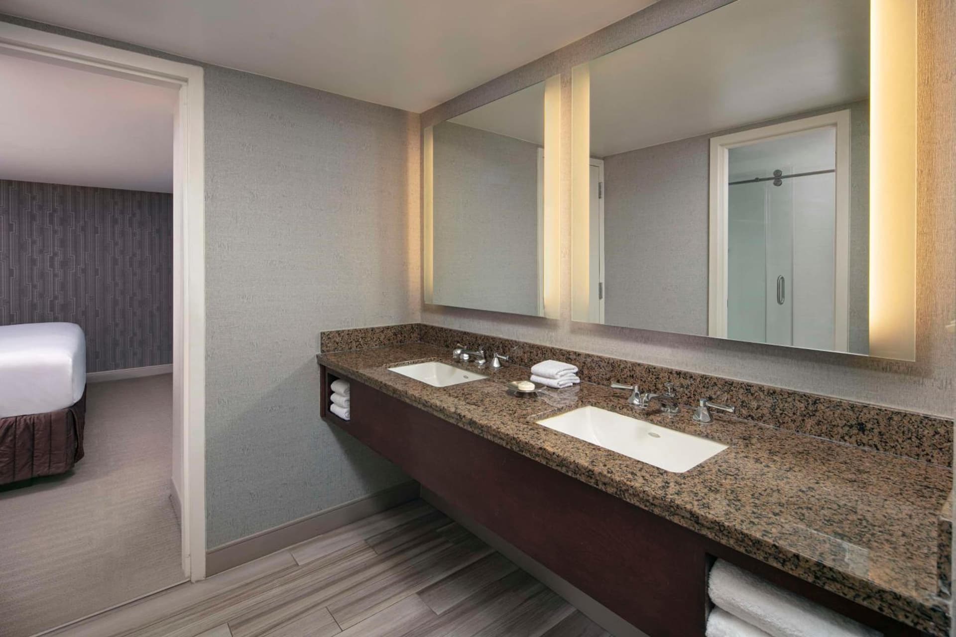 Sonesta Charlotte Lower South End gallery photo in Charlotte, NC — image 9