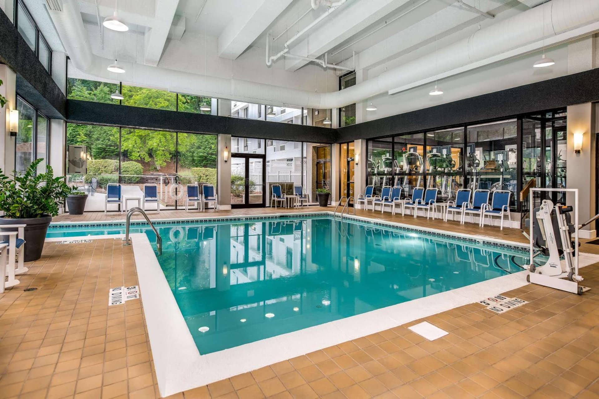 Sonesta Charlotte Lower South End property views in Charlotte, NC — gallery photo 3