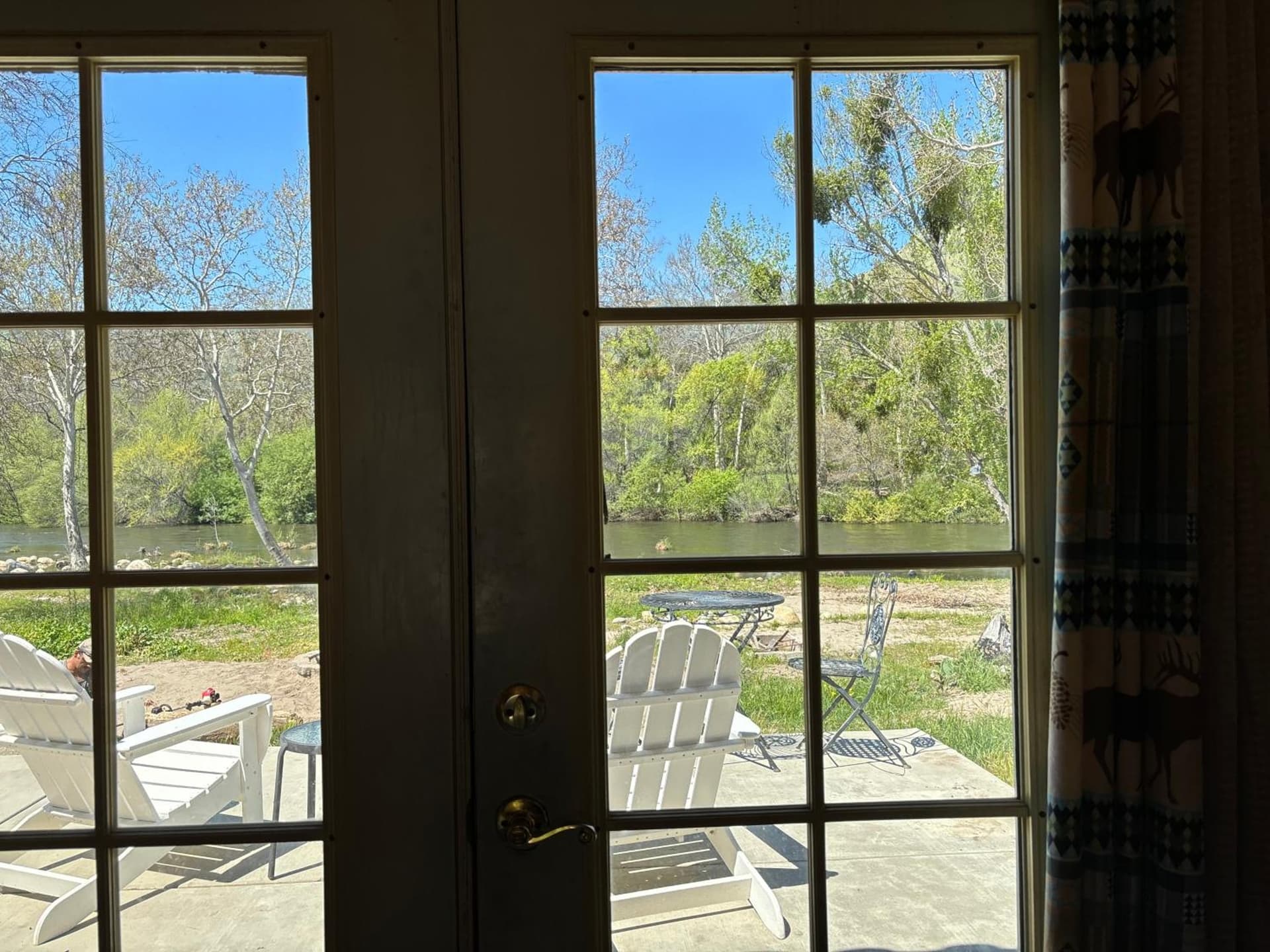 Sequoia River Front Cabins gallery photo in Three Rivers, CA — image 19