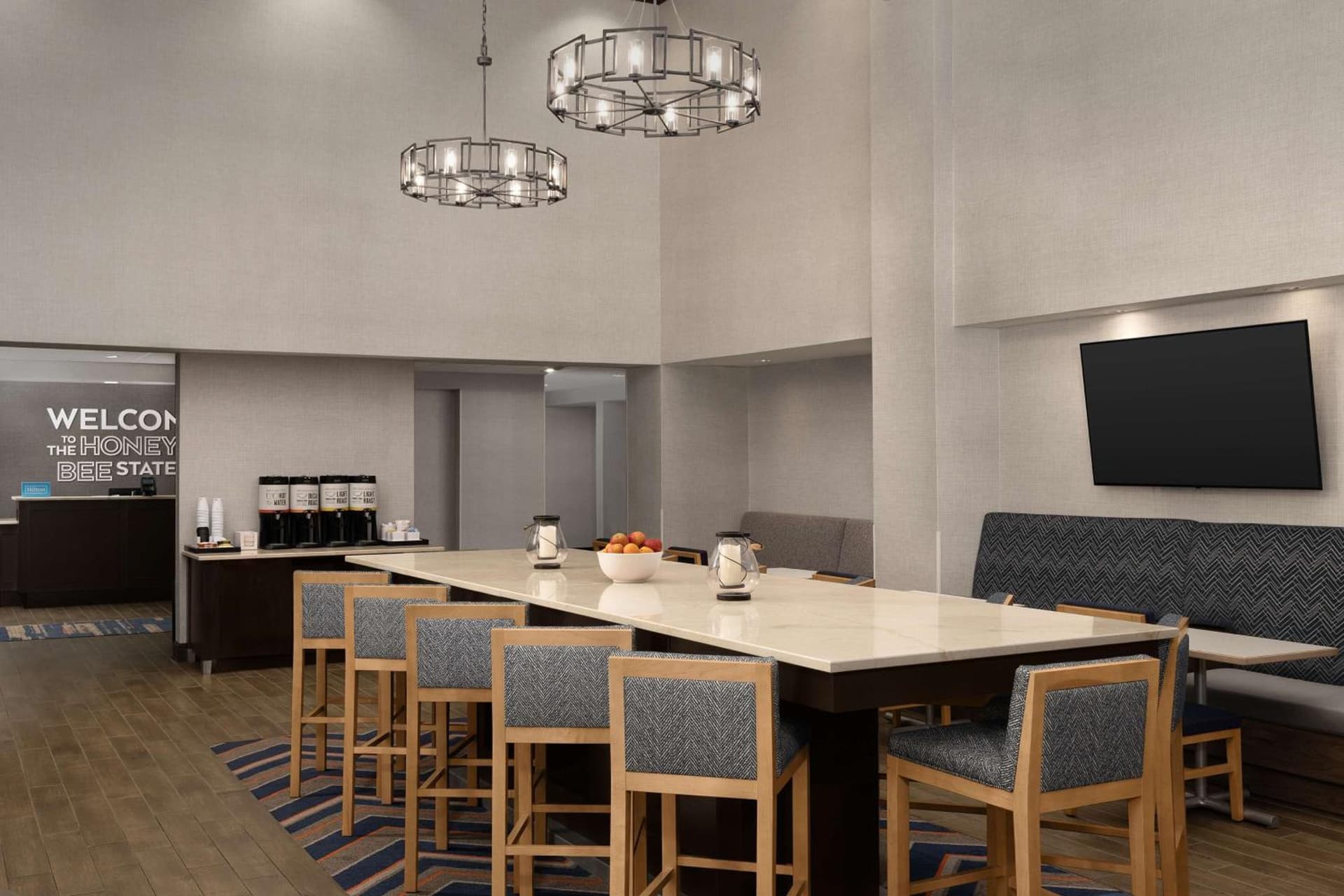 Hampton Inn & Suites Huntsville Research Park Area gallery photo in Huntsville, AL — image 9