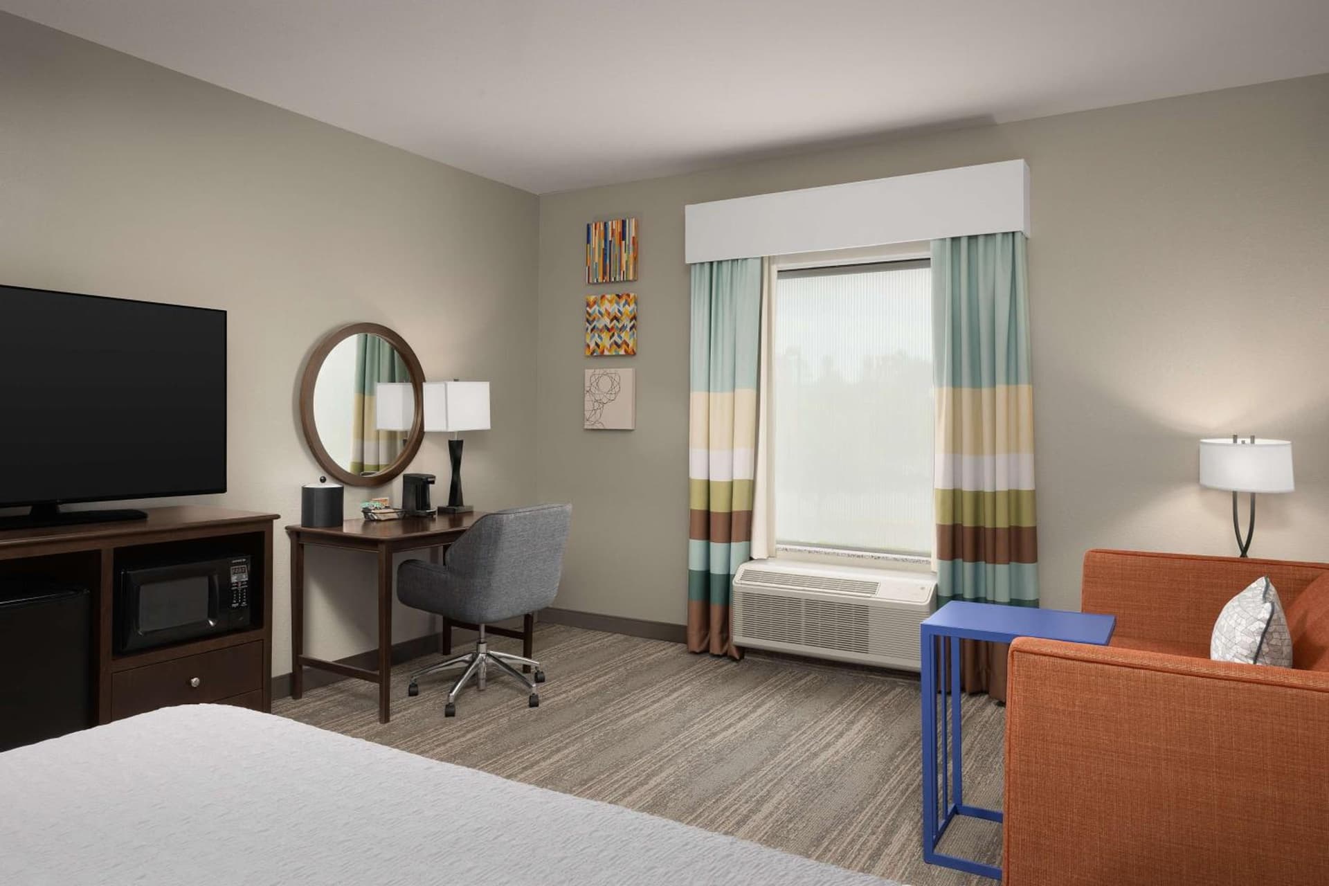 Hampton Inn & Suites Huntsville Research Park Area gallery photo in Huntsville, AL — image 23