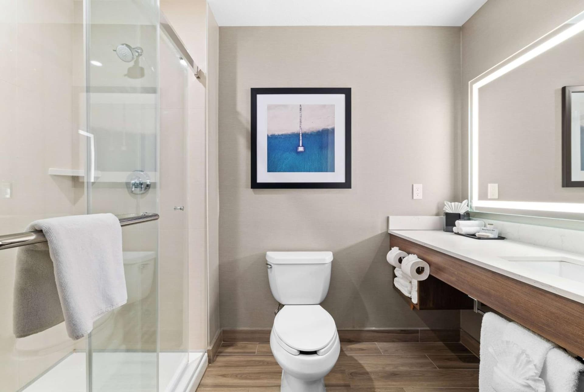 La Quinta Inn & Suites by Wyndham Santa Cruz gallery photo in Santa Cruz, CA — image 71