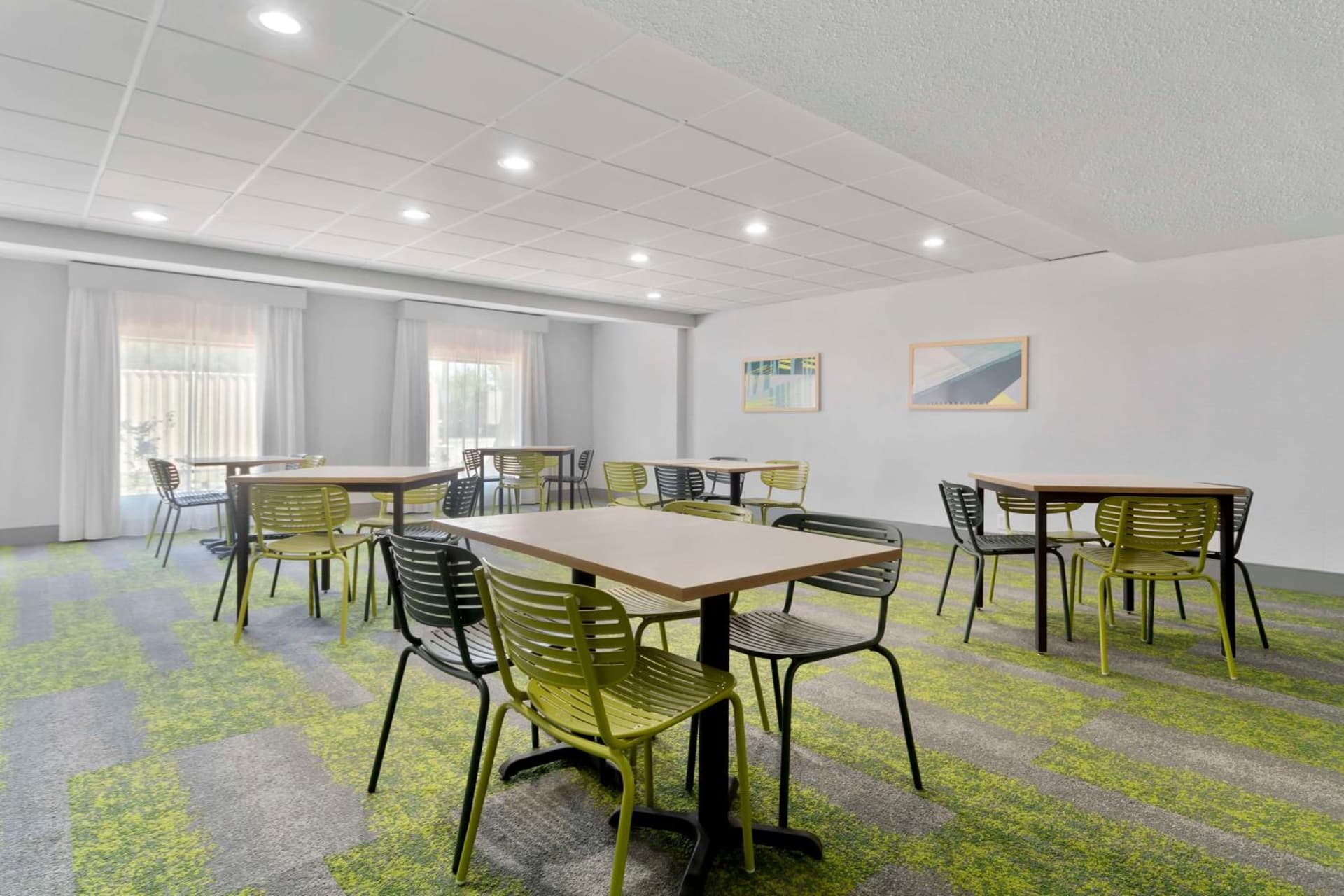 Spark By Hilton Grand Prairie gallery photo in Grand Prairie, TX — image 21