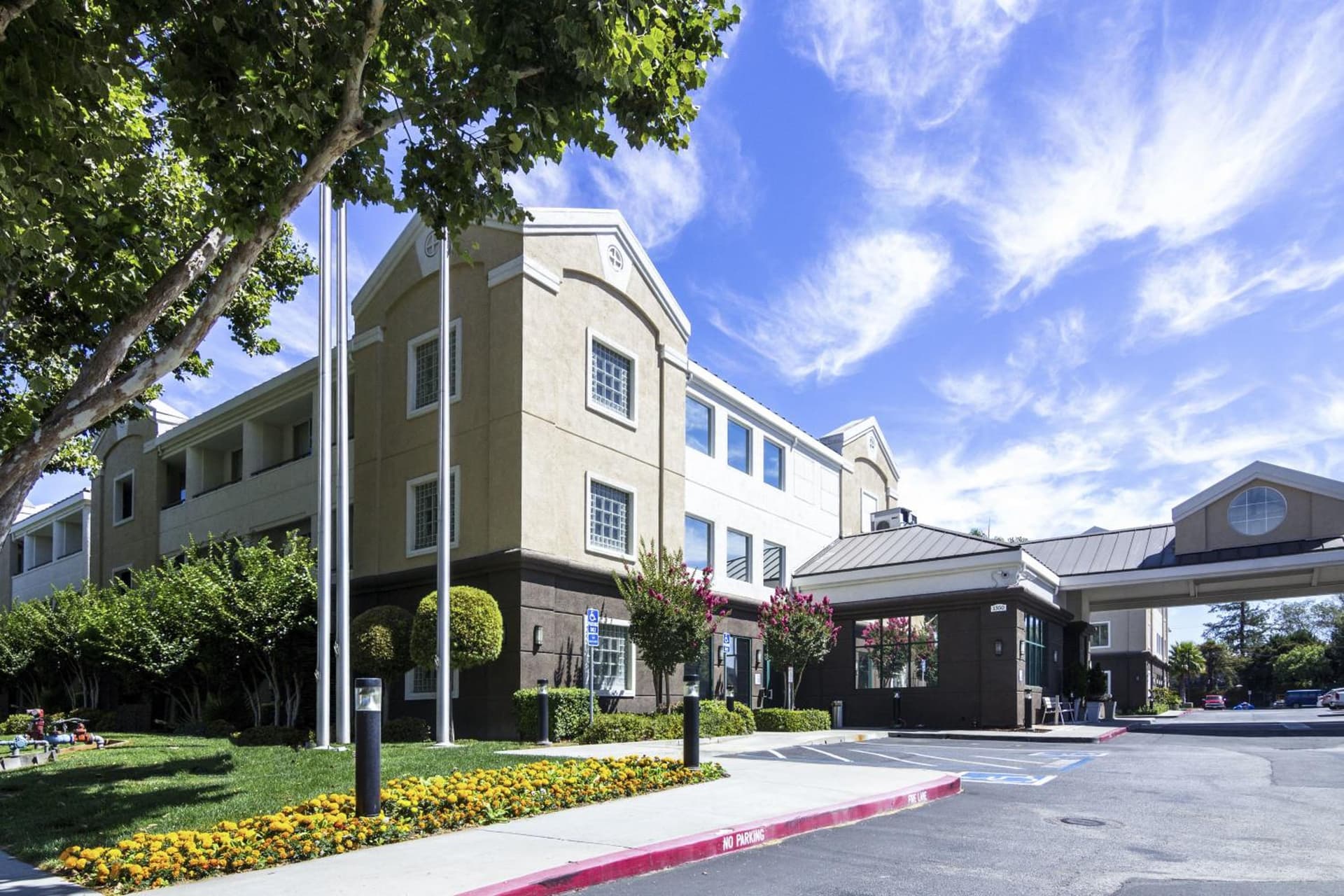 Country Inn & Suites by Radisson, San Jose International Airport, CA gallery photo in San Jose, CA — image 38