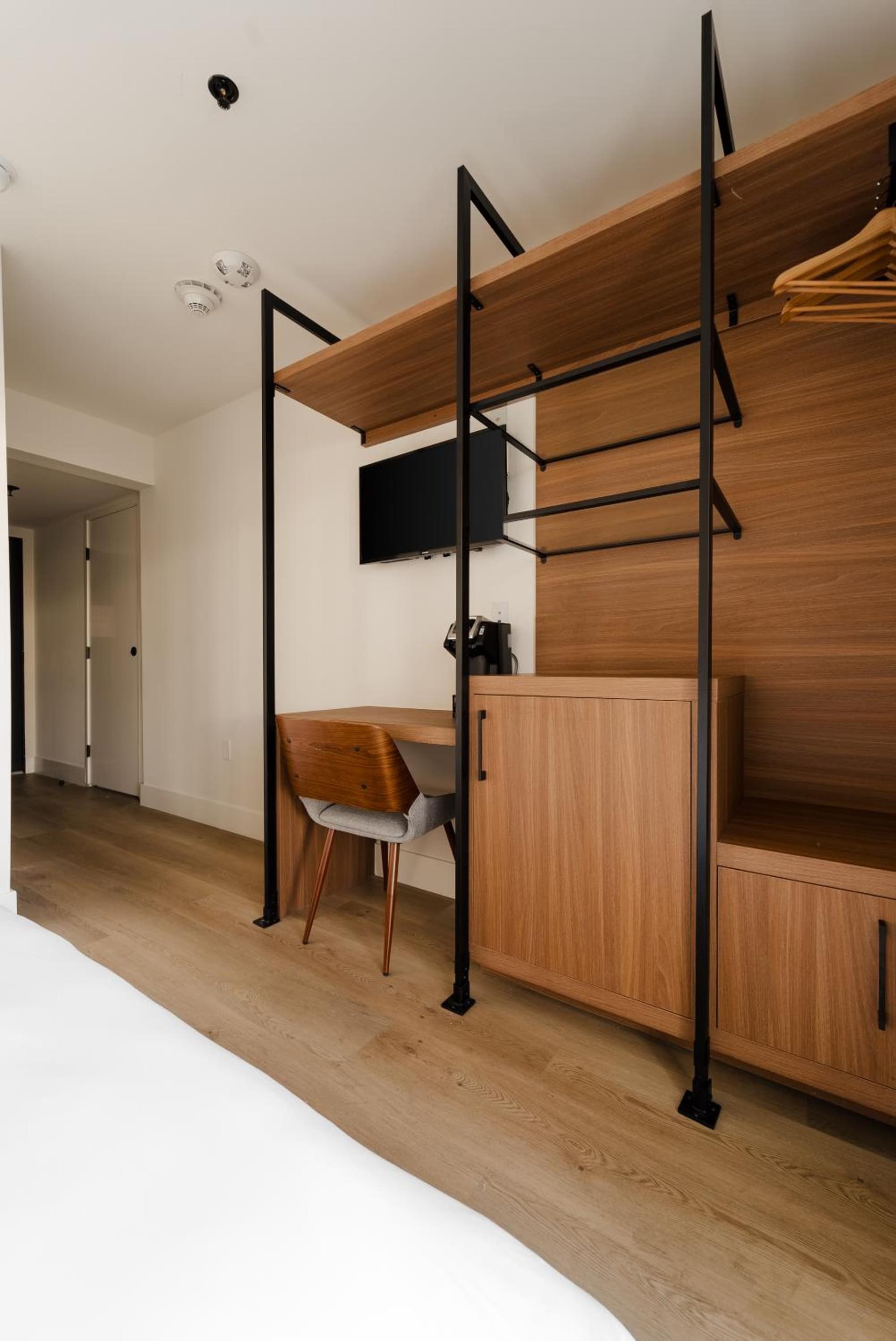 The Lum Hotel Los Angeles Stadium District gallery photo in Inglewood, CA — image 23