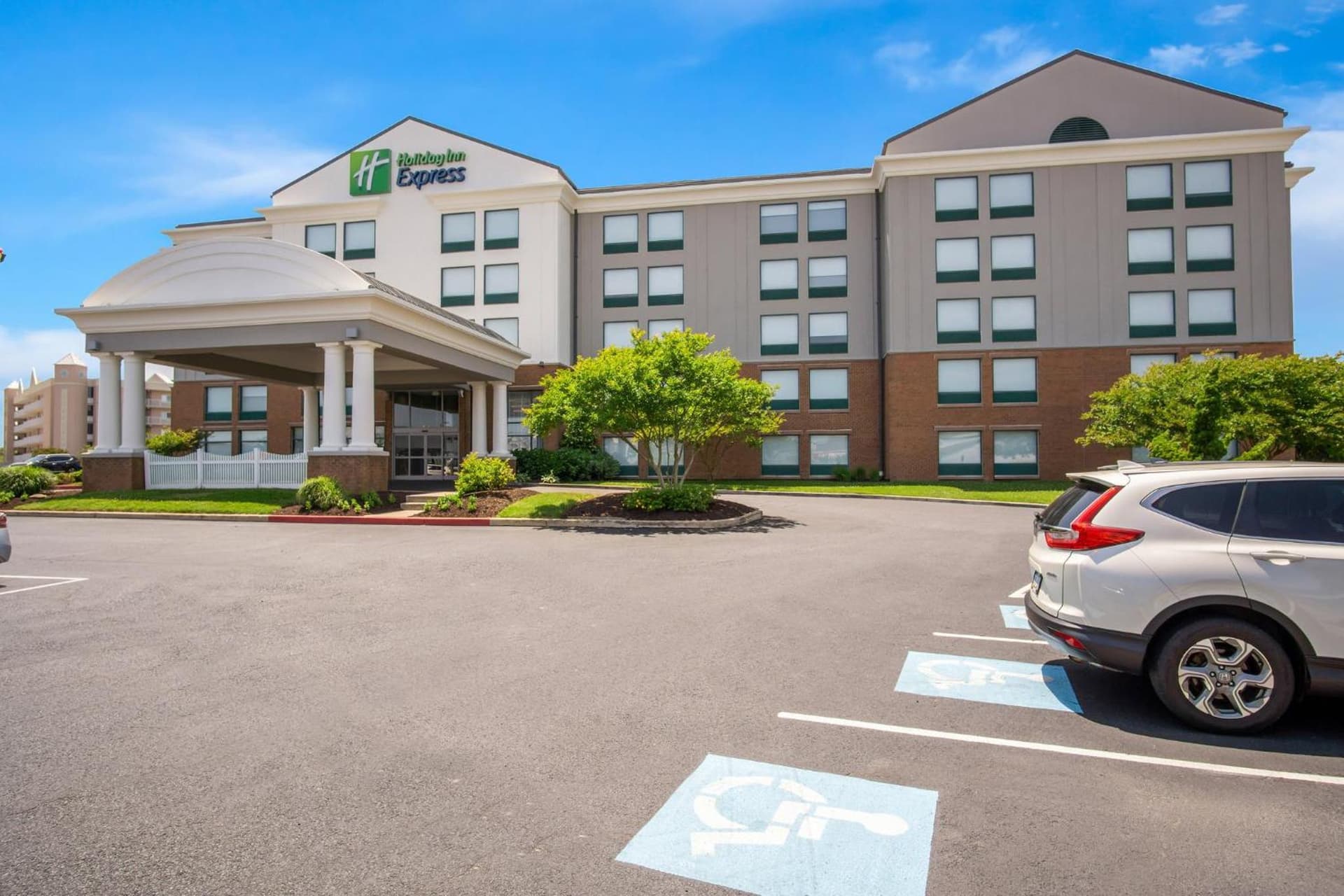 Holiday Inn Express & Suites - Ocean City by IHG gallery photo in Ocean City, MD — image 42