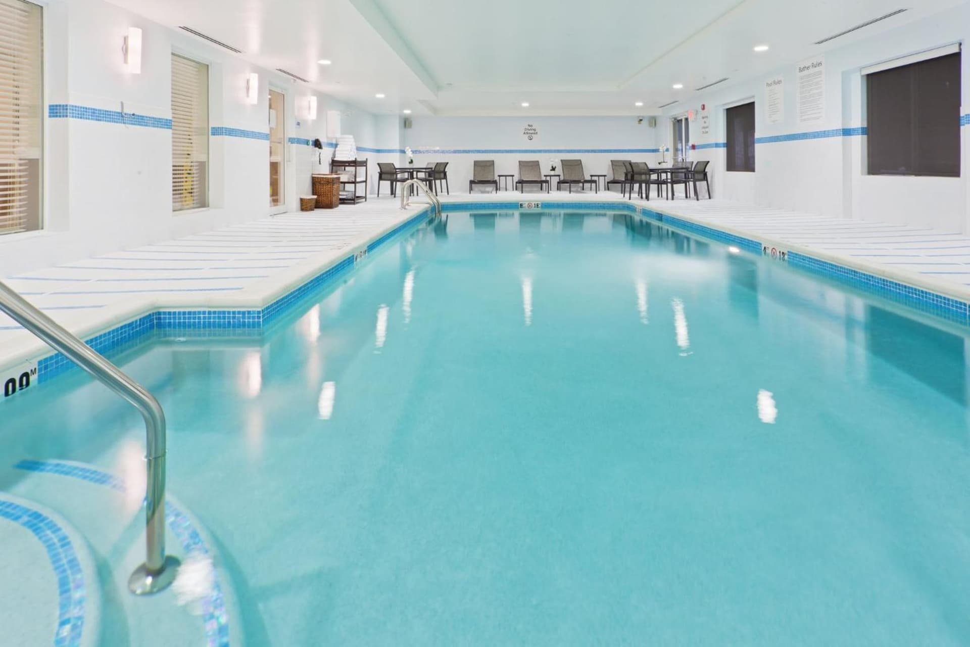 Holiday Inn Express - Neptune by IHG gallery photo in Neptune City, NJ — image 7
