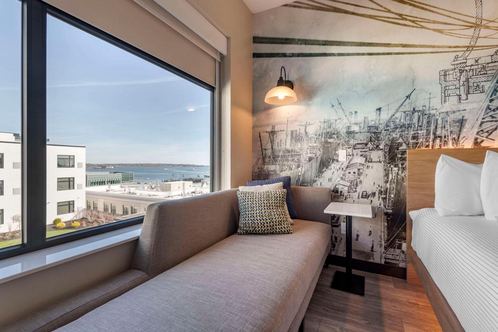 Cambria Hotel Portland Downtown Old Port gallery photo in Portland, ME — image 98