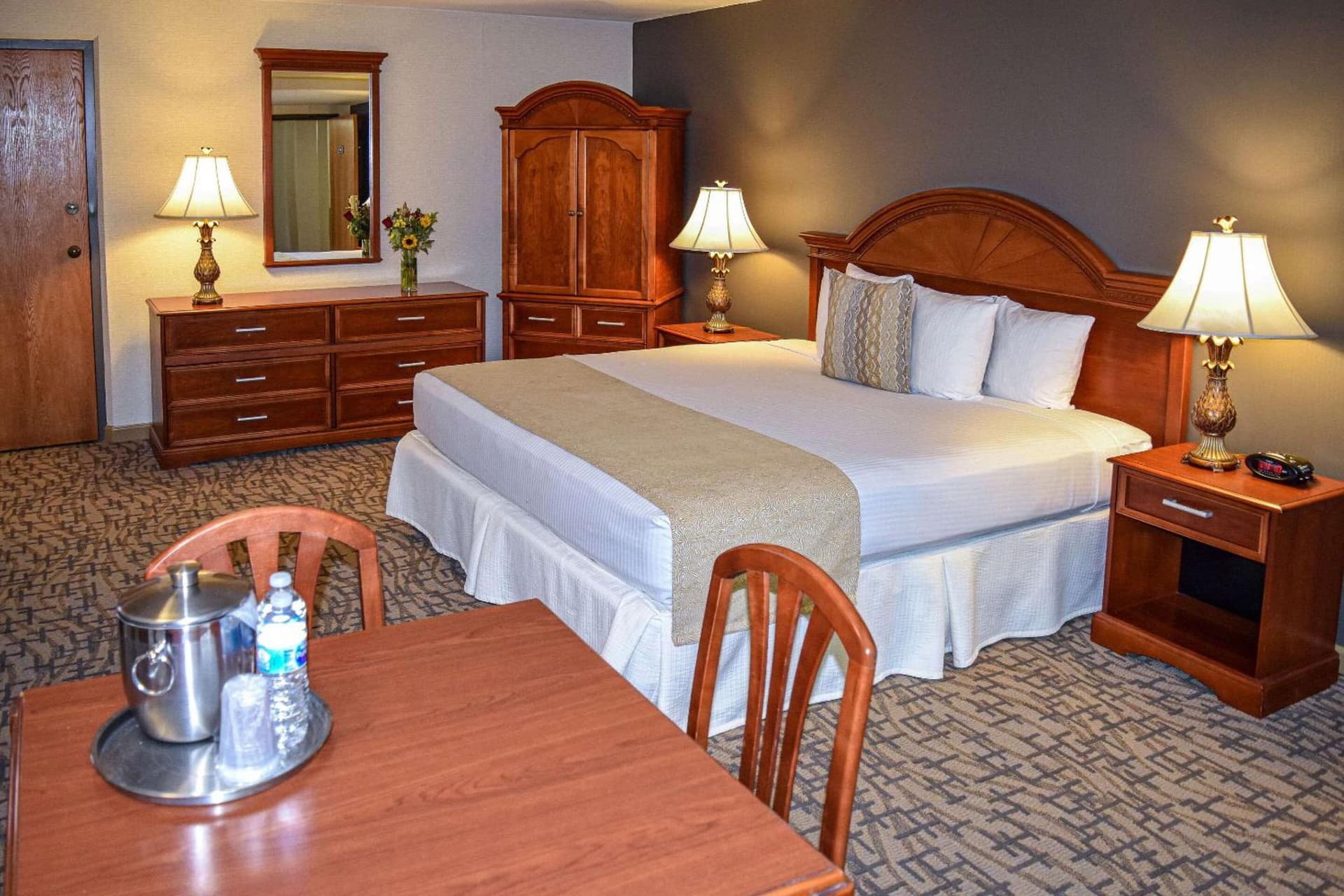 Best Western Plus Downtown Tacoma gallery photo in Tacoma, WA — image 5