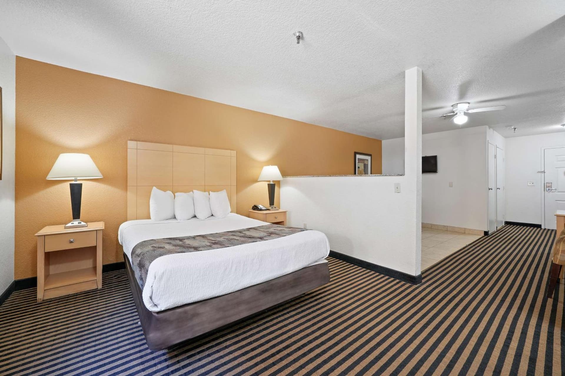 Best Western Plus Executive Inn & Suites gallery photo in Manteca, CA — image 39