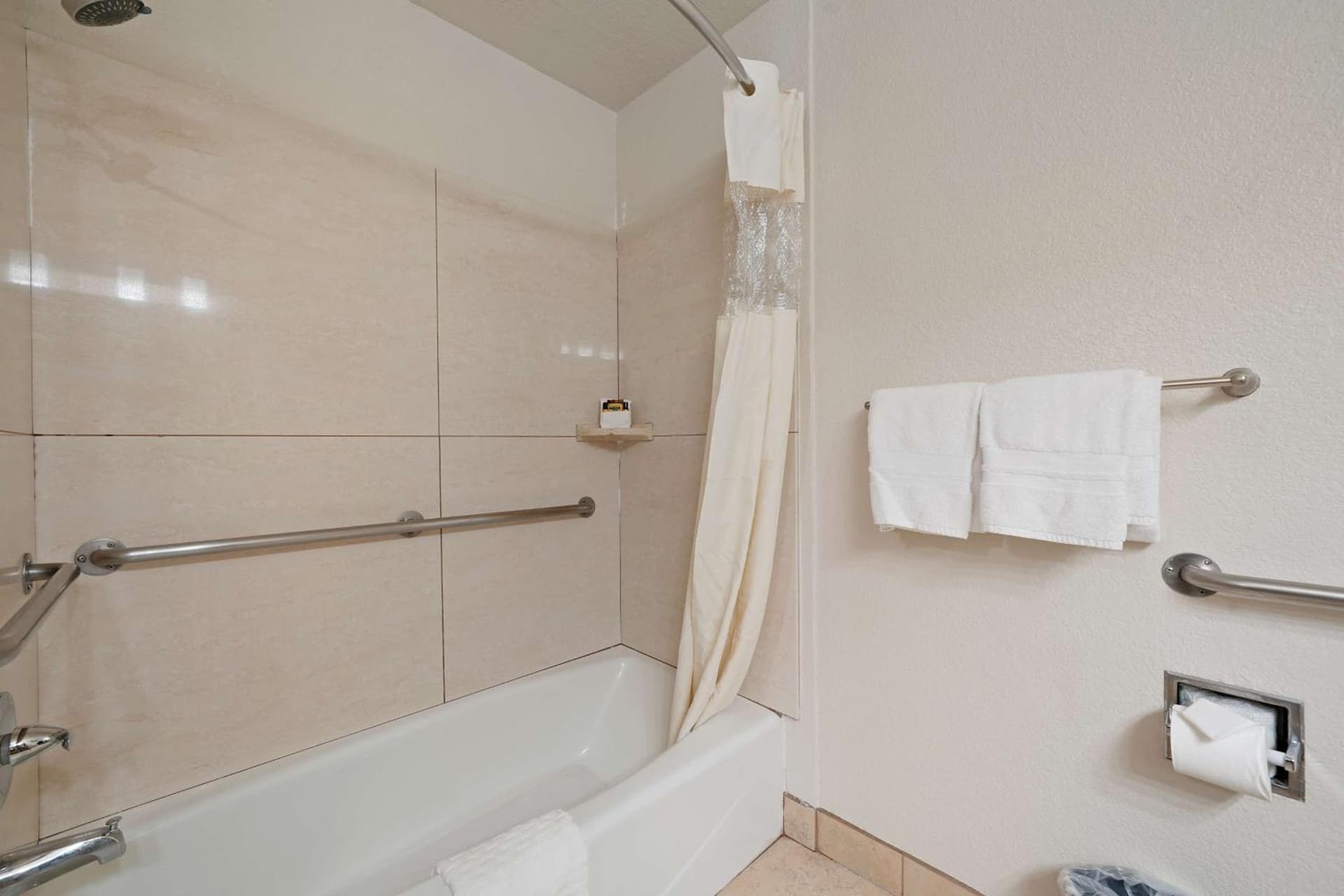 Best Western Plus Executive Inn & Suites gallery photo in Manteca, CA — image 20