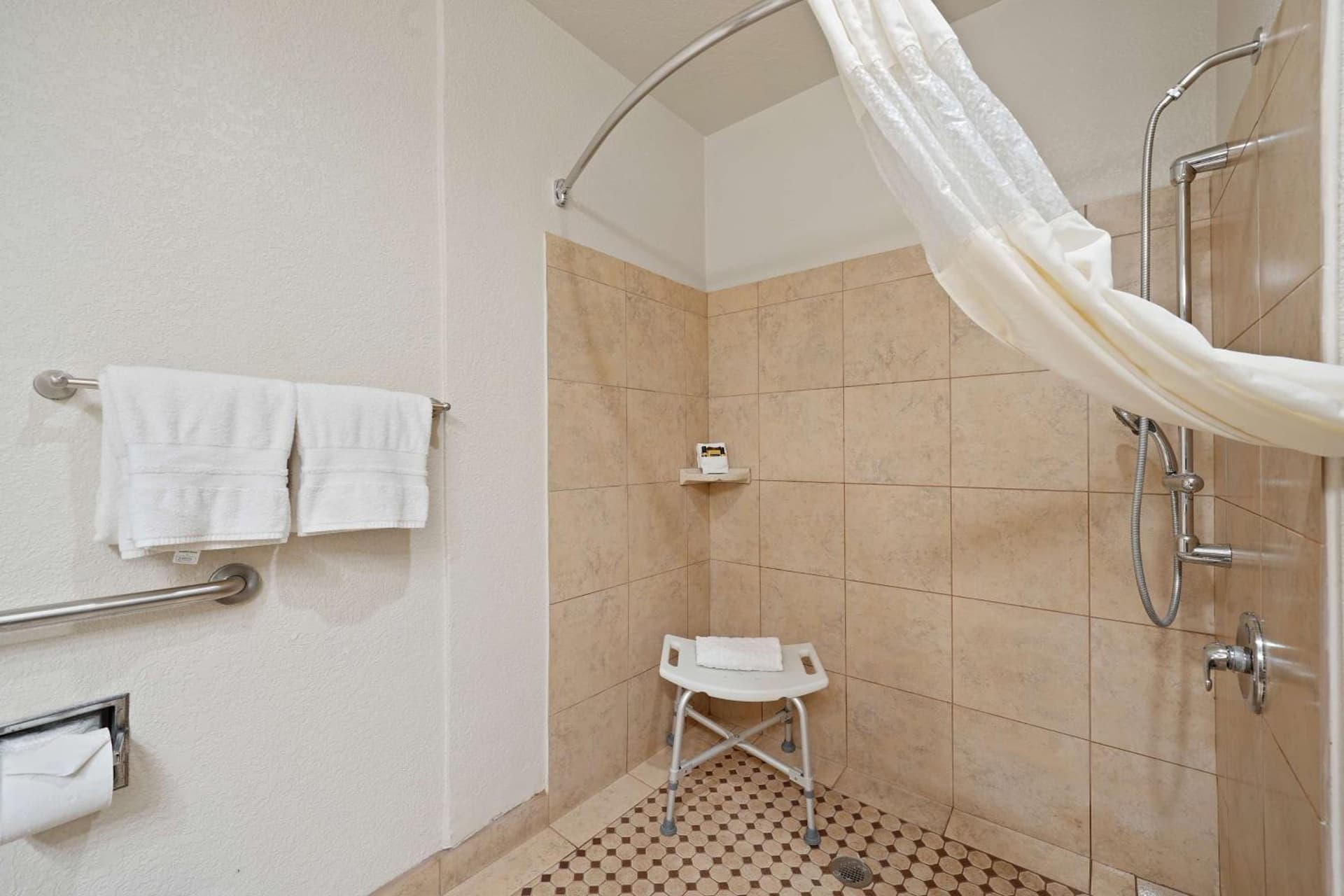 Best Western Plus Executive Inn & Suites gallery photo in Manteca, CA — image 31