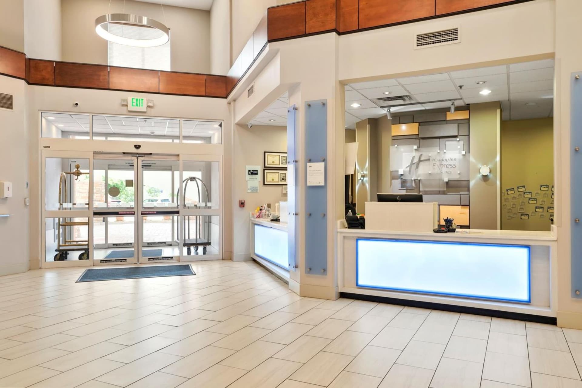 Holiday Inn Express & Suites Denver North - Thornton by IHG gallery photo in Thornton, CO — image 13