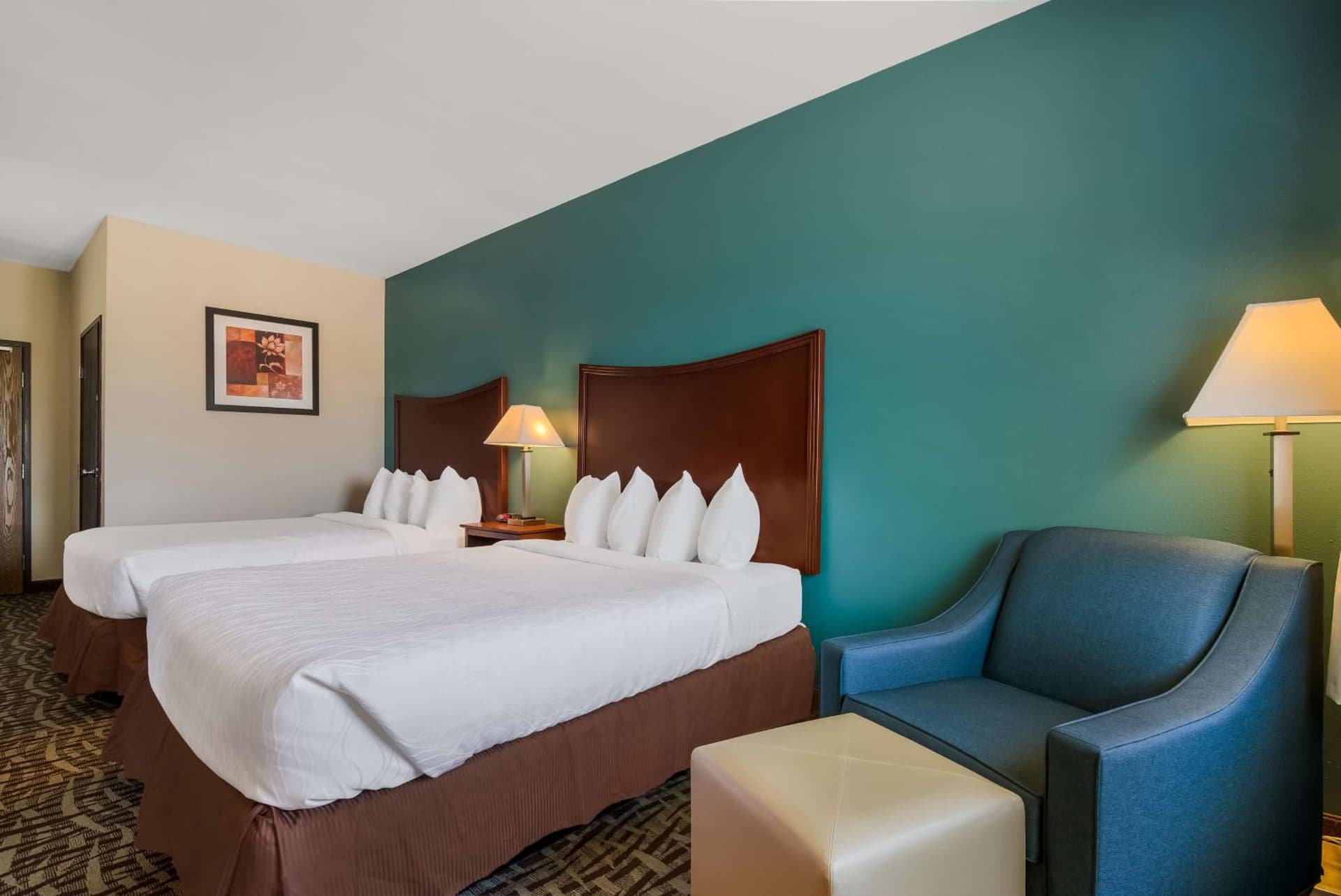 SureStay Plus Hotel by Best Western Topeka gallery photo in Topeka, KS — image 18