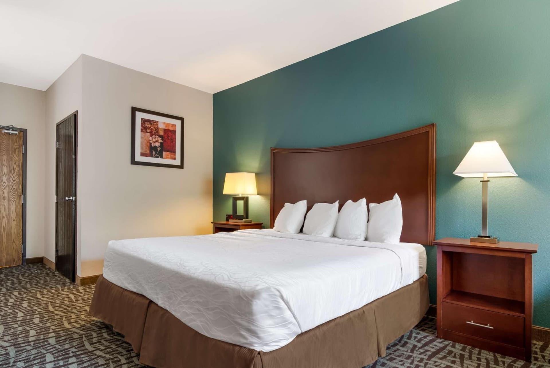 SureStay Plus Hotel by Best Western Topeka gallery photo in Topeka, KS — image 19