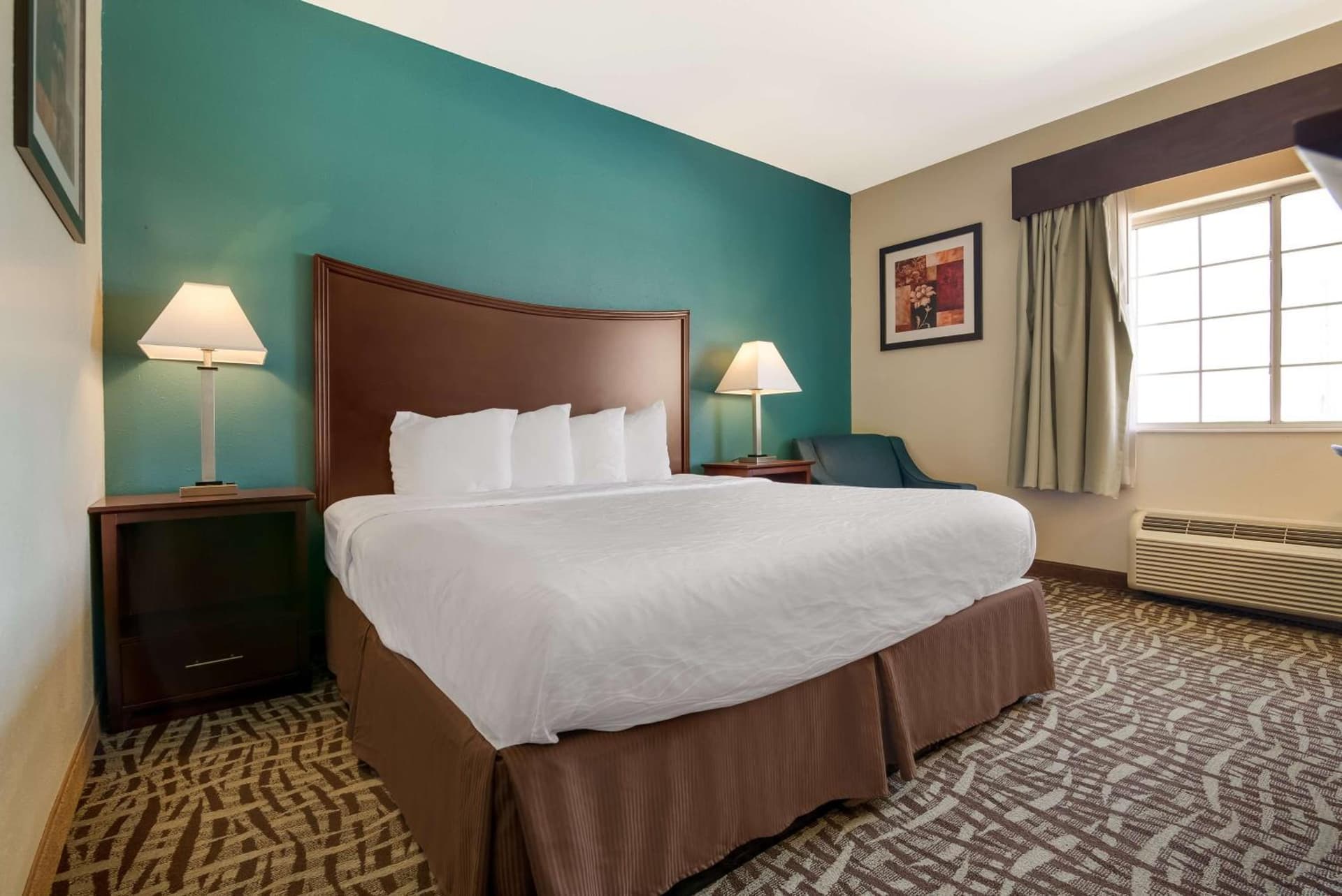 SureStay Plus Hotel by Best Western Topeka gallery photo in Topeka, KS — image 5