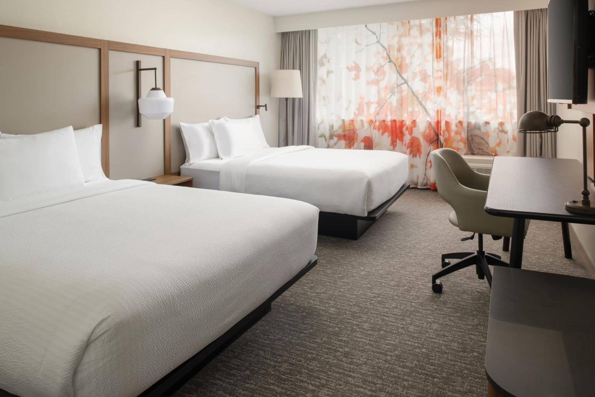 Fairfield Inn by Marriott Issaquah interior in Issaquah, WA — gallery photo 2