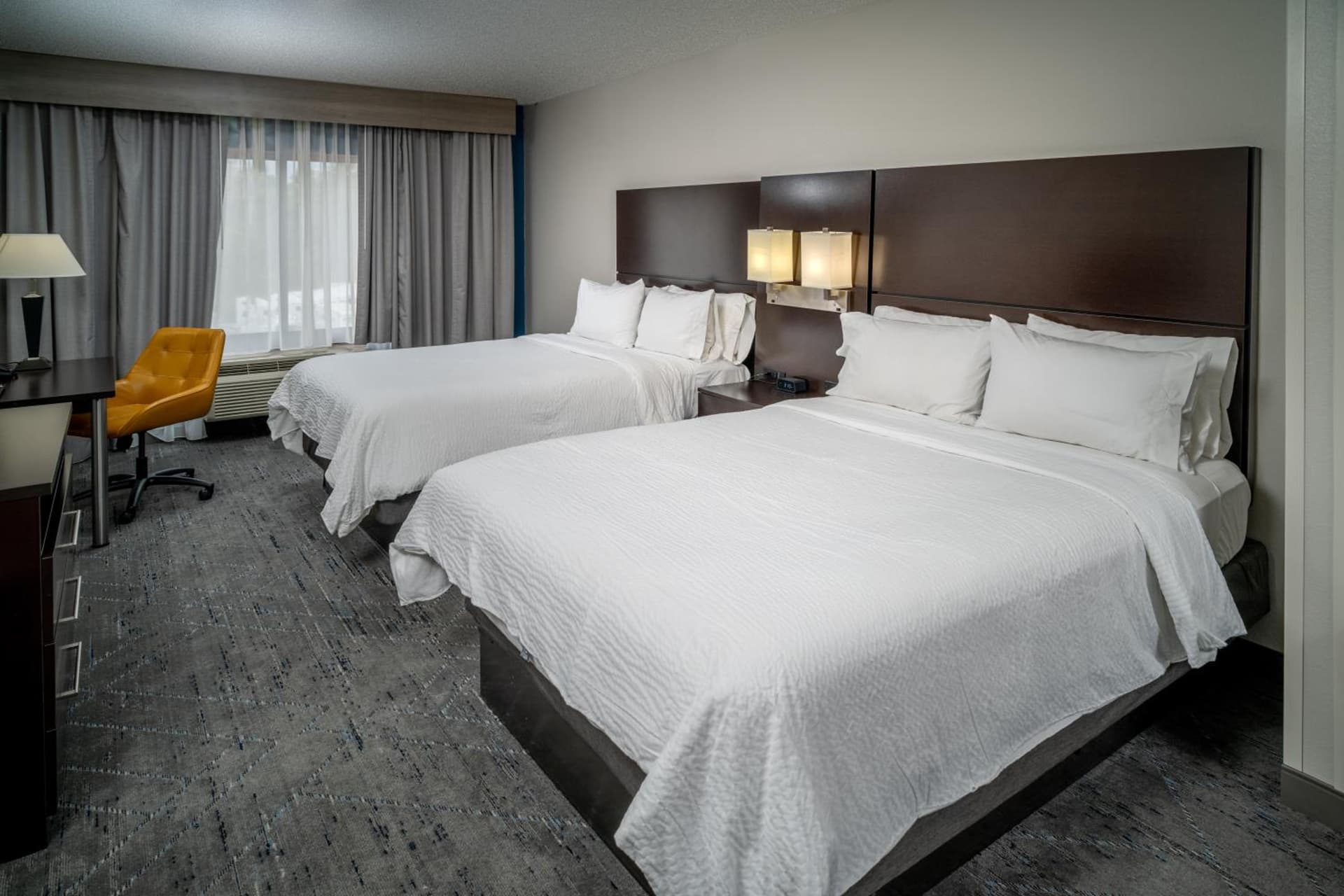 Holiday Inn Express & Suites Cross Lanes by IHG property views in Cross Lanes, WV — gallery photo 3