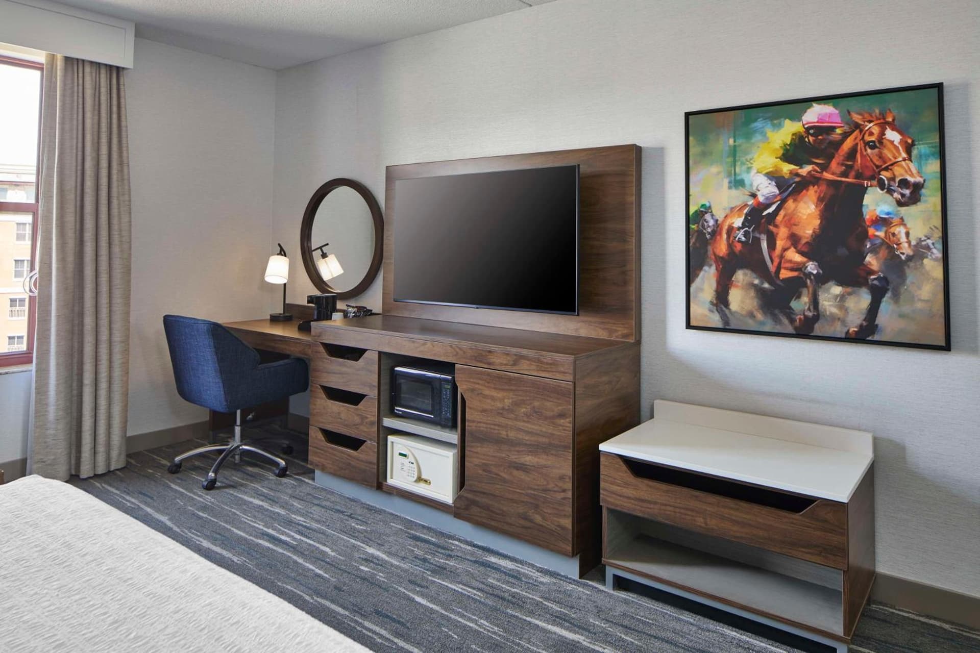 Hampton Inn & Suites Saratoga Springs Downtown gallery photo in Saratoga Springs, NY — image 85