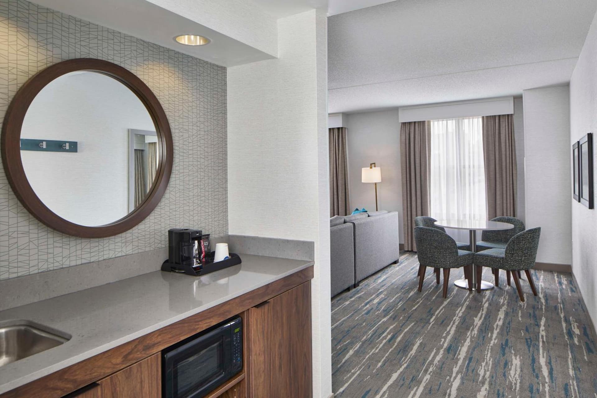 Hampton Inn & Suites Saratoga Springs Downtown gallery photo in Saratoga Springs, NY — image 68