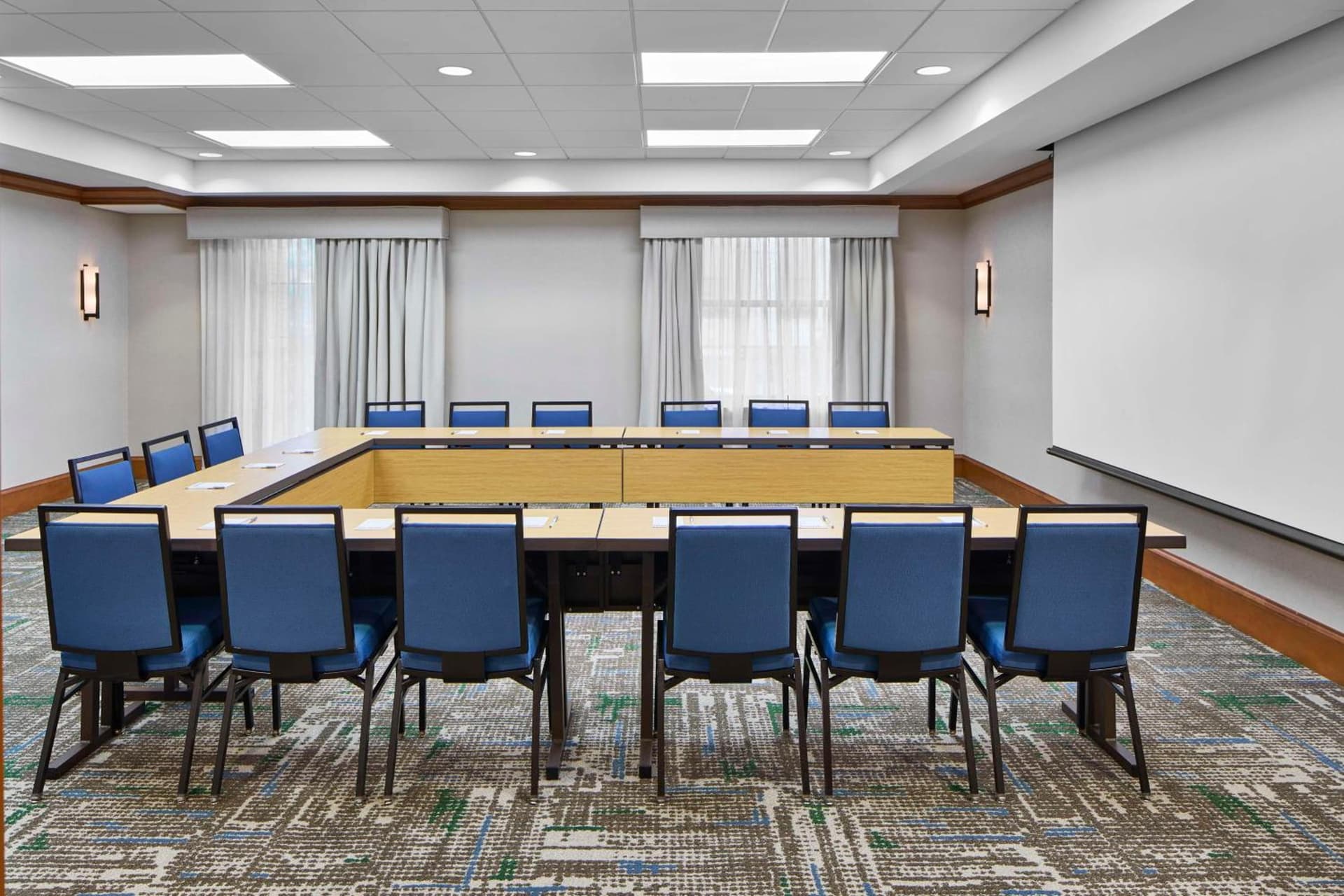 Hampton Inn & Suites Saratoga Springs Downtown gallery photo in Saratoga Springs, NY — image 76