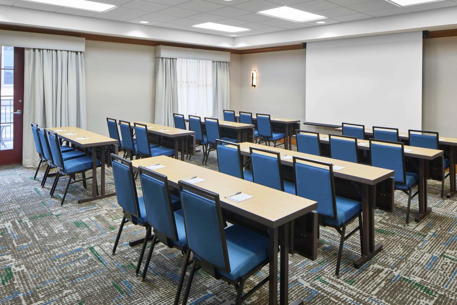 Hampton Inn & Suites Saratoga Springs Downtown gallery photo in Saratoga Springs, NY — image 4