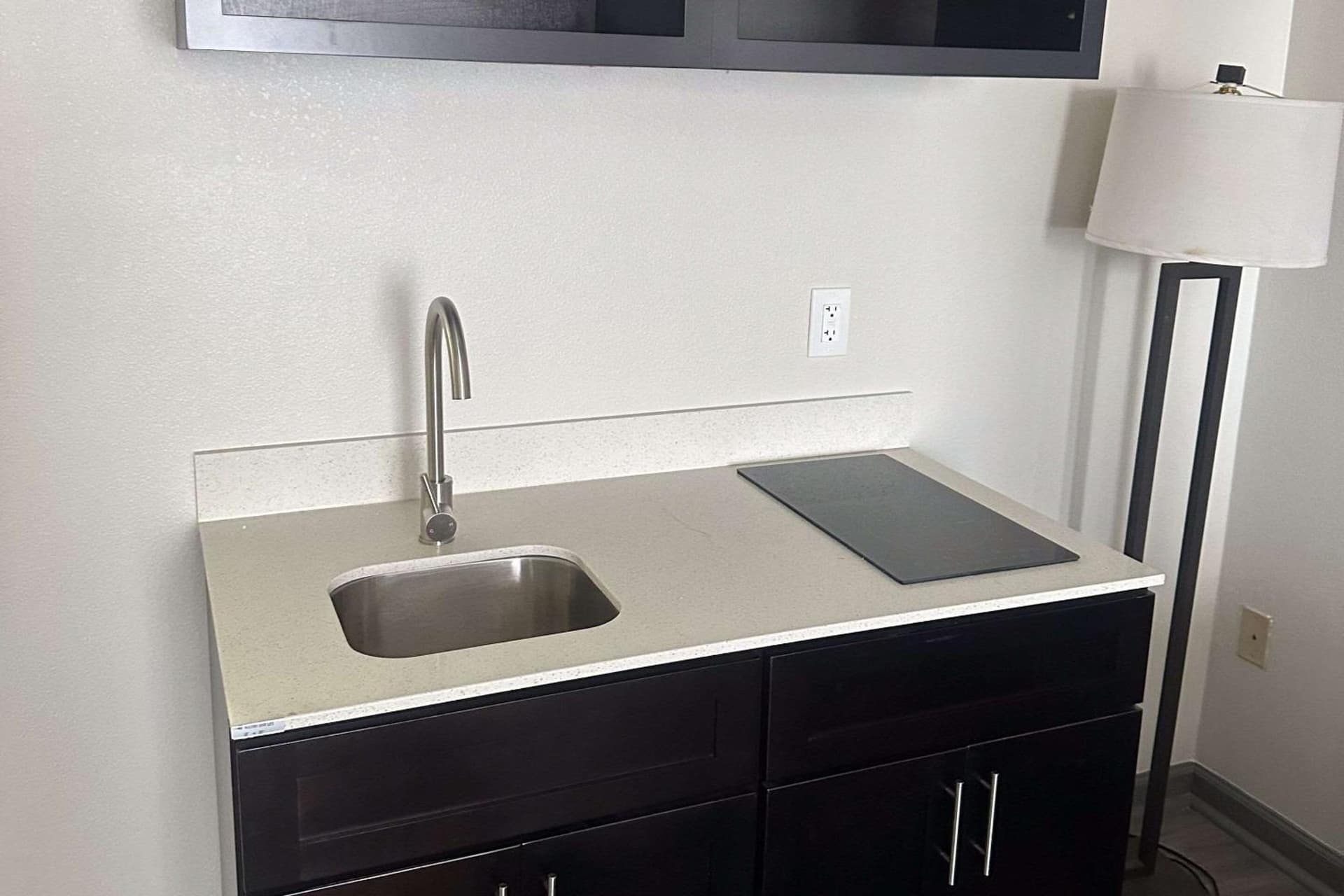 Quality Suites Waldorf gallery photo in Waldorf, MD — image 12