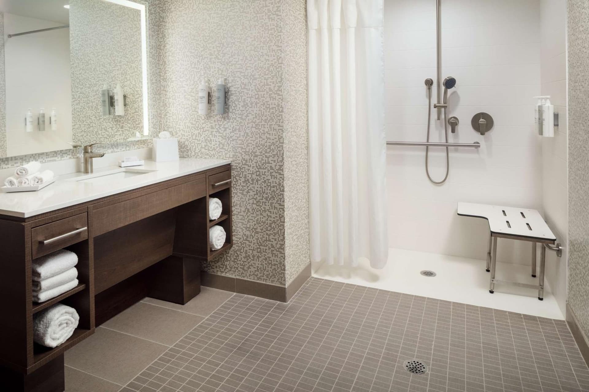 Home2 Suites By Hilton Wilmington Medical Park Downtown gallery photo in Wilmington, NC — image 18