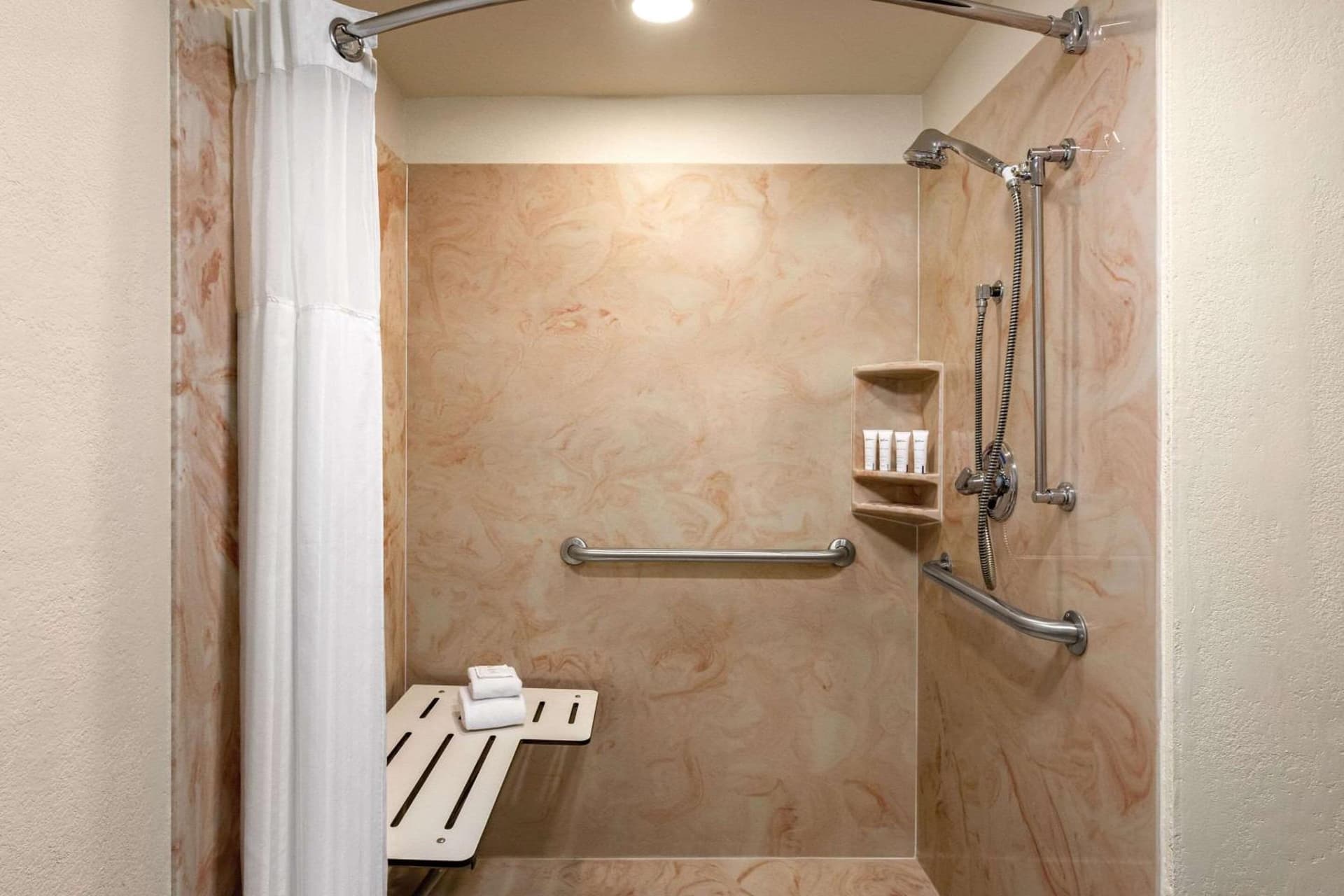 Radisson Hotel Colorado Springs Airport gallery photo in Colorado Springs, CO — image 11