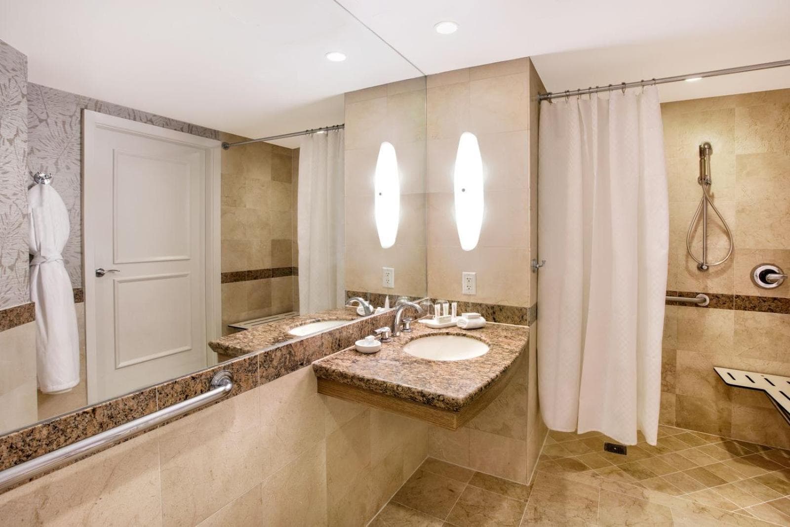 Signia by Hilton Diplomat Beach Resort gallery photo in Hollywood, FL — image 73