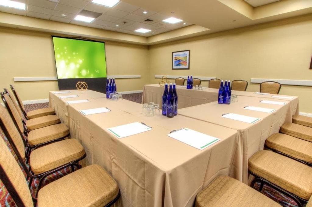 Holiday Inn Tampa Westshore - Airport Area by IHG property views in Tampa, FL — gallery photo 3