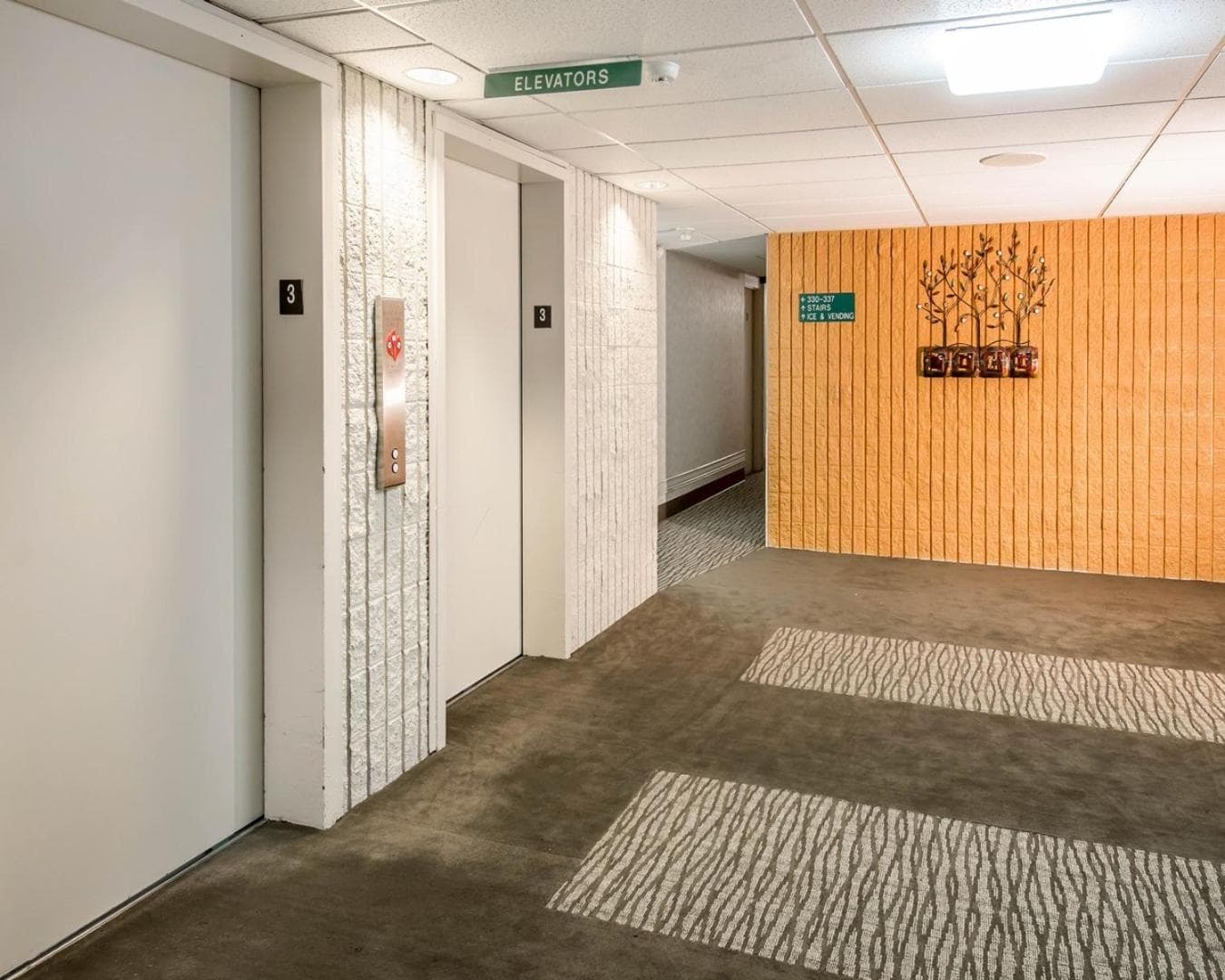 Ramada by Wyndham Downtown Spokane gallery photo in Spokane, WA — image 11