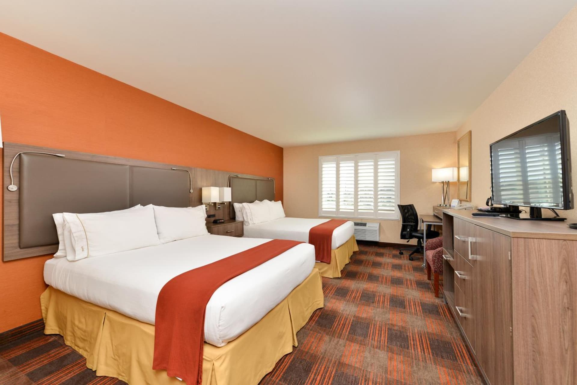 HOLIDAY INN EXPRESS & SUITES ELK GROVE CENTRAL - HWY 99 by IHG gallery photo in Elk Grove, CA — image 70