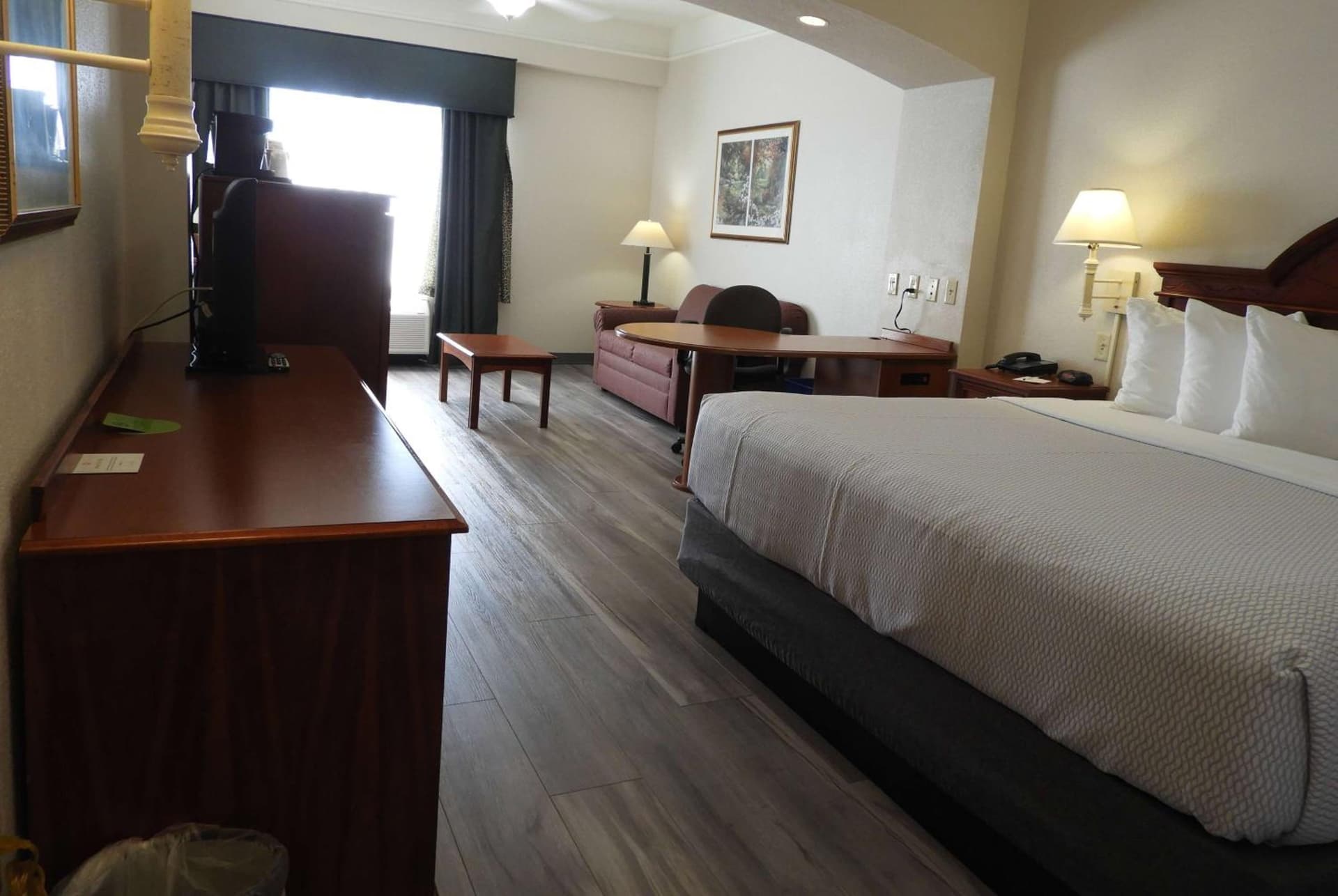 La Quinta Inn and Suites Fort Myers I-75 gallery photo in Fort Myers, FL — image 23