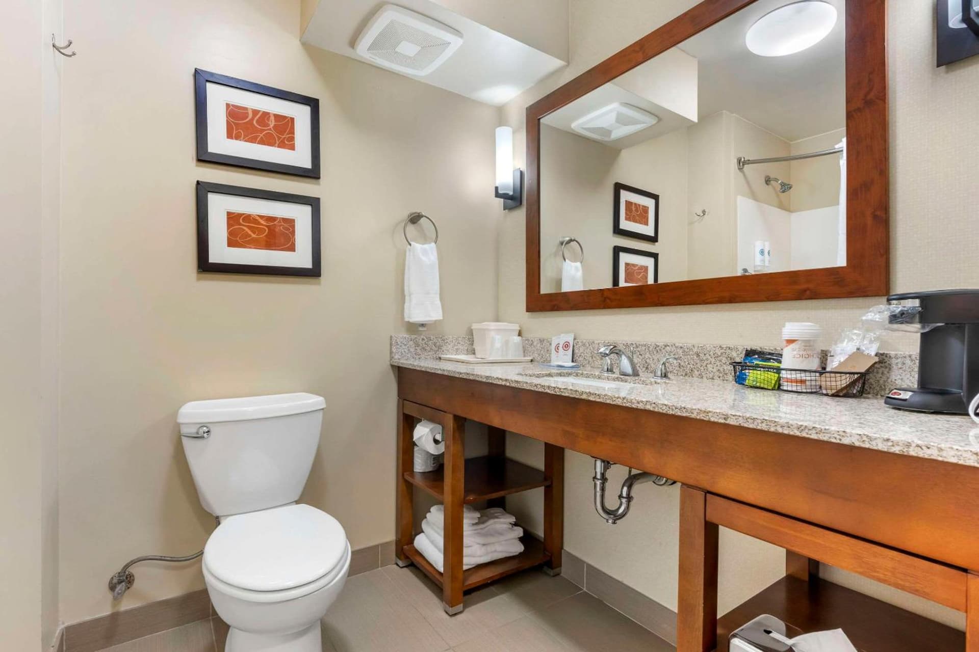 Comfort Suites Redding - Shasta Lake gallery photo in Redding, CA — image 55
