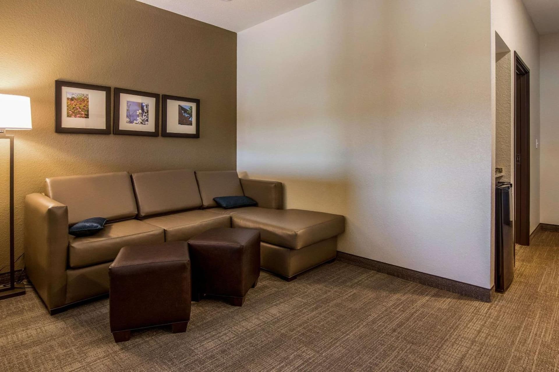 Comfort Suites Brunswick Town Center gallery photo in Brunswick, OH — image 10