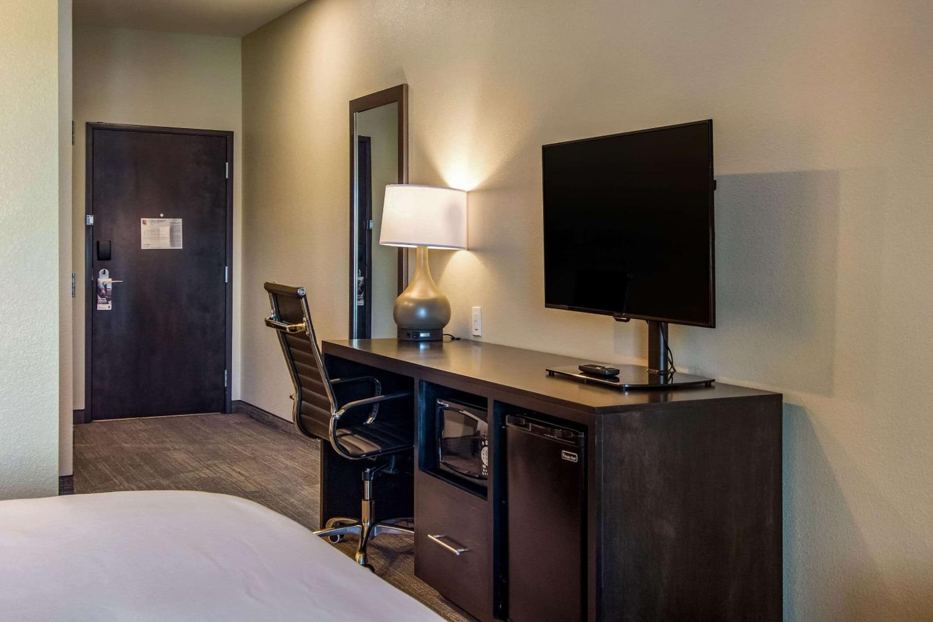 Comfort Suites Brunswick Town Center gallery photo in Brunswick, OH — image 38