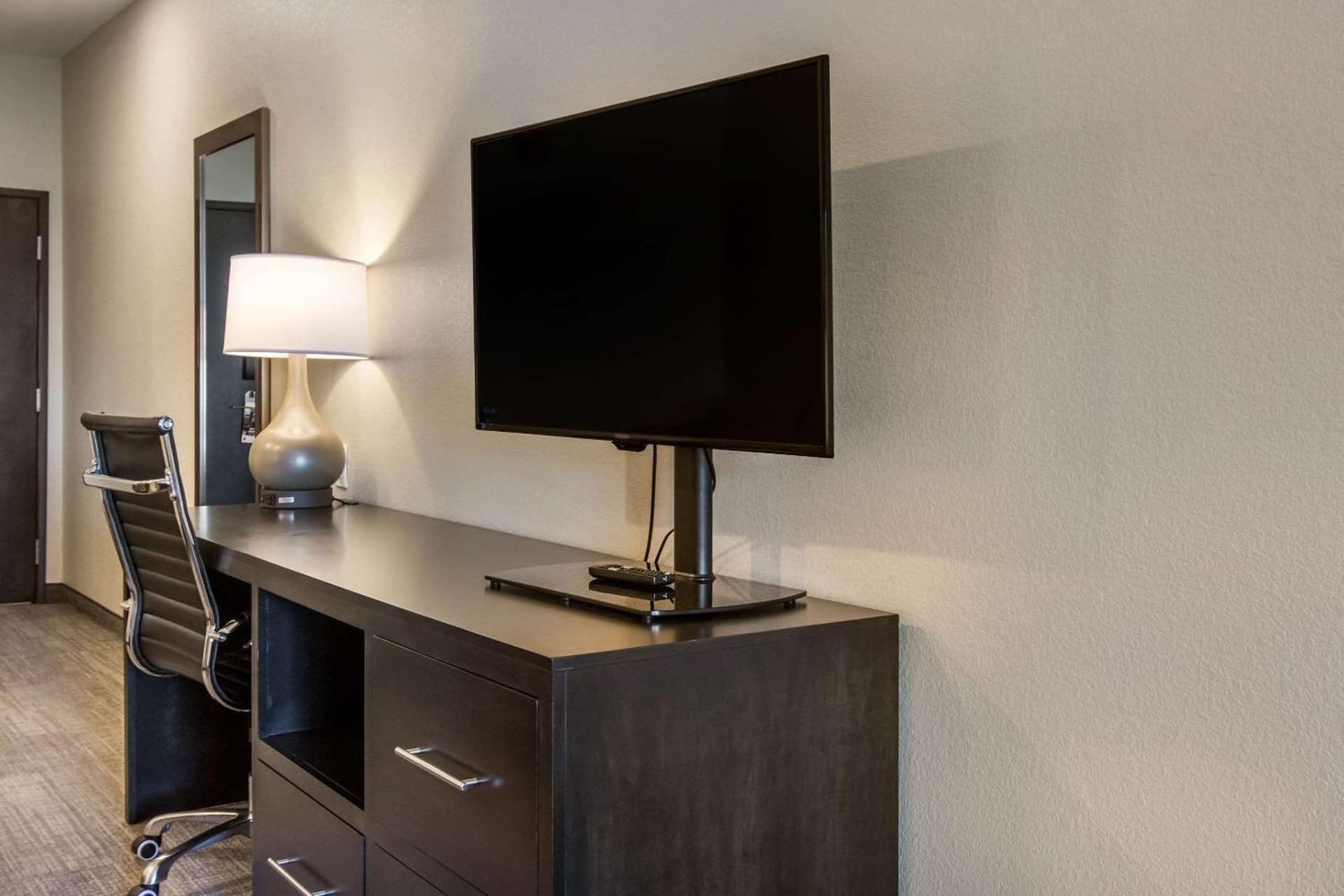 Comfort Suites Brunswick Town Center gallery photo in Brunswick, OH — image 6