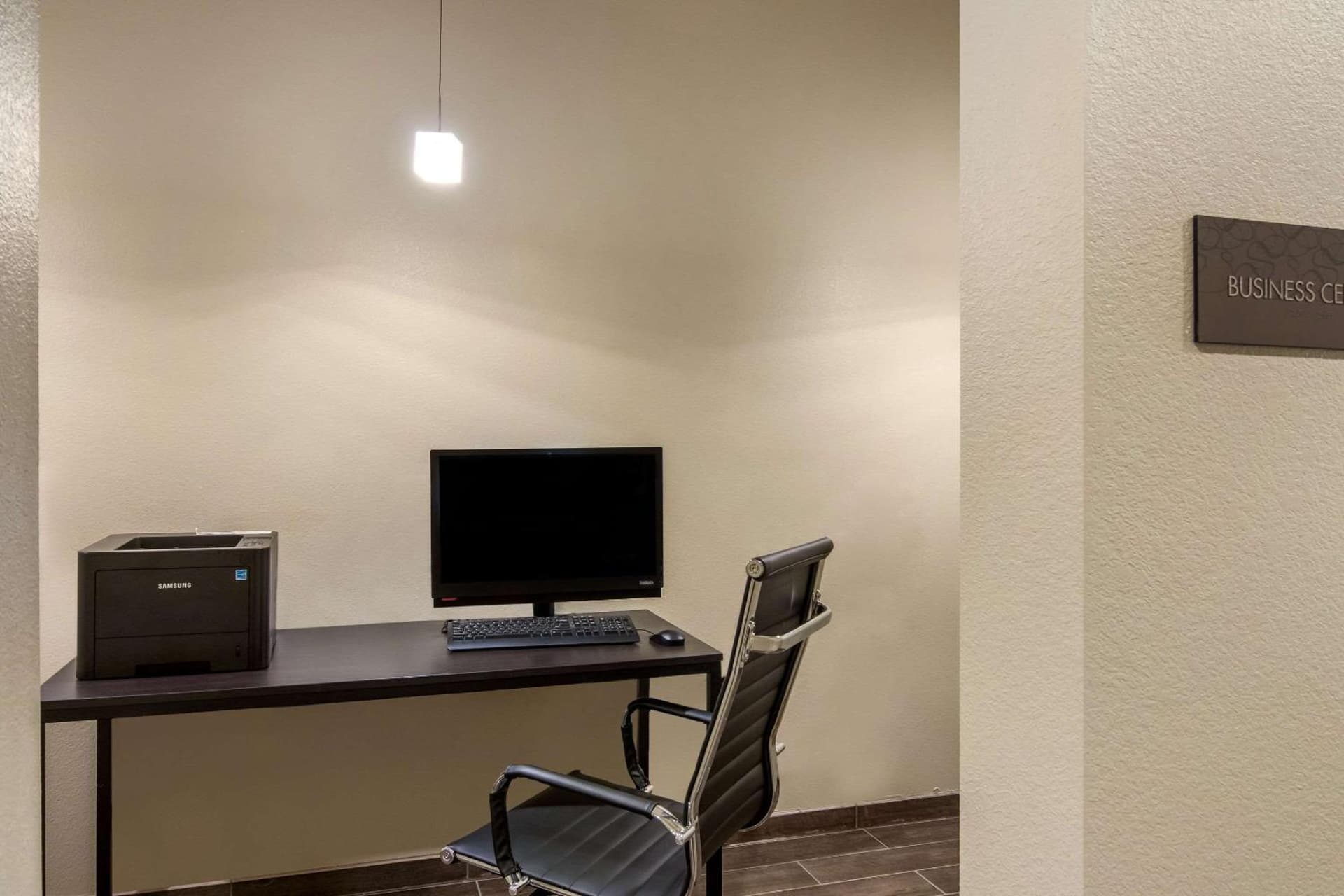 Comfort Suites Brunswick Town Center gallery photo in Brunswick, OH — image 24