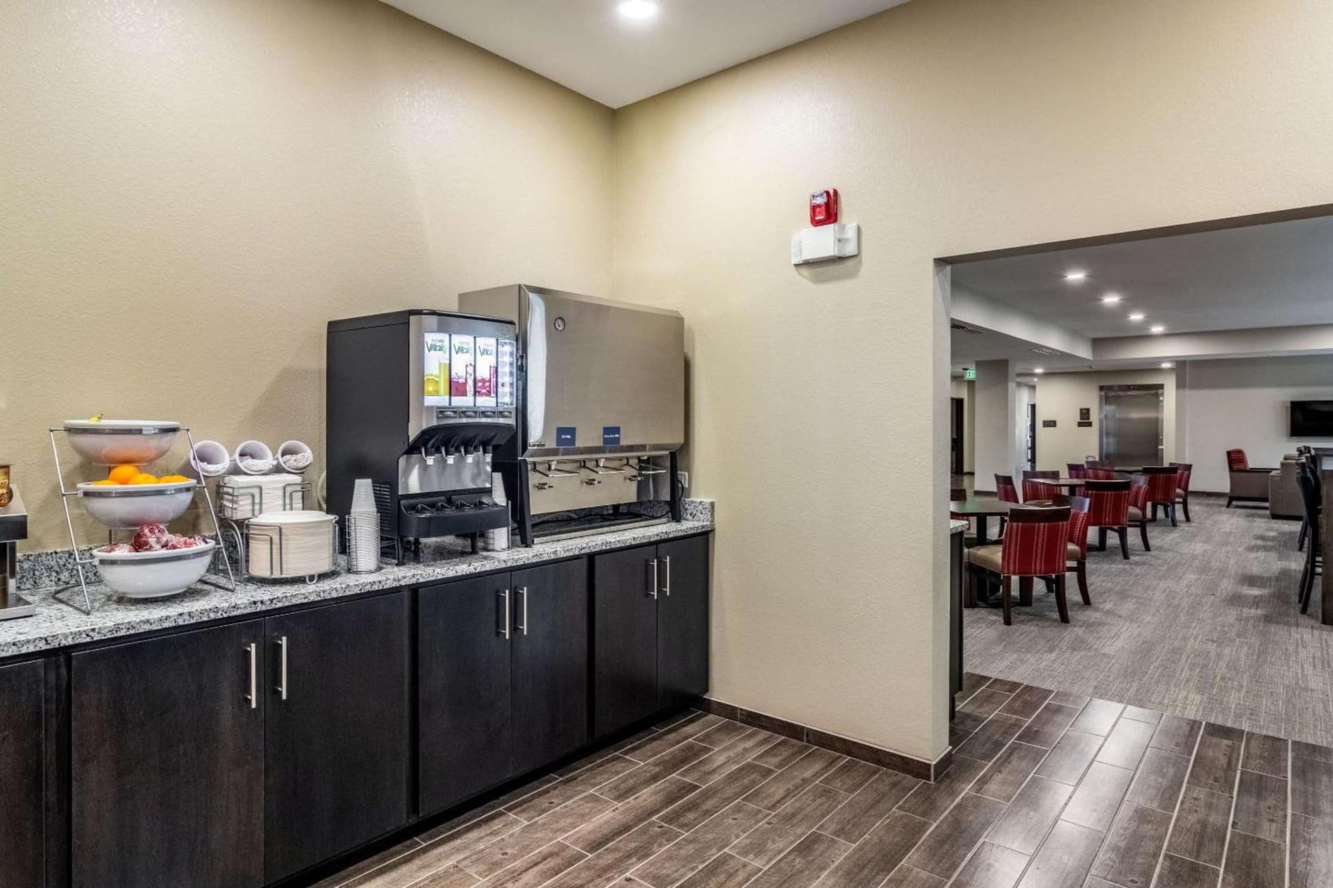 Comfort Suites Brunswick Town Center gallery photo in Brunswick, OH — image 16
