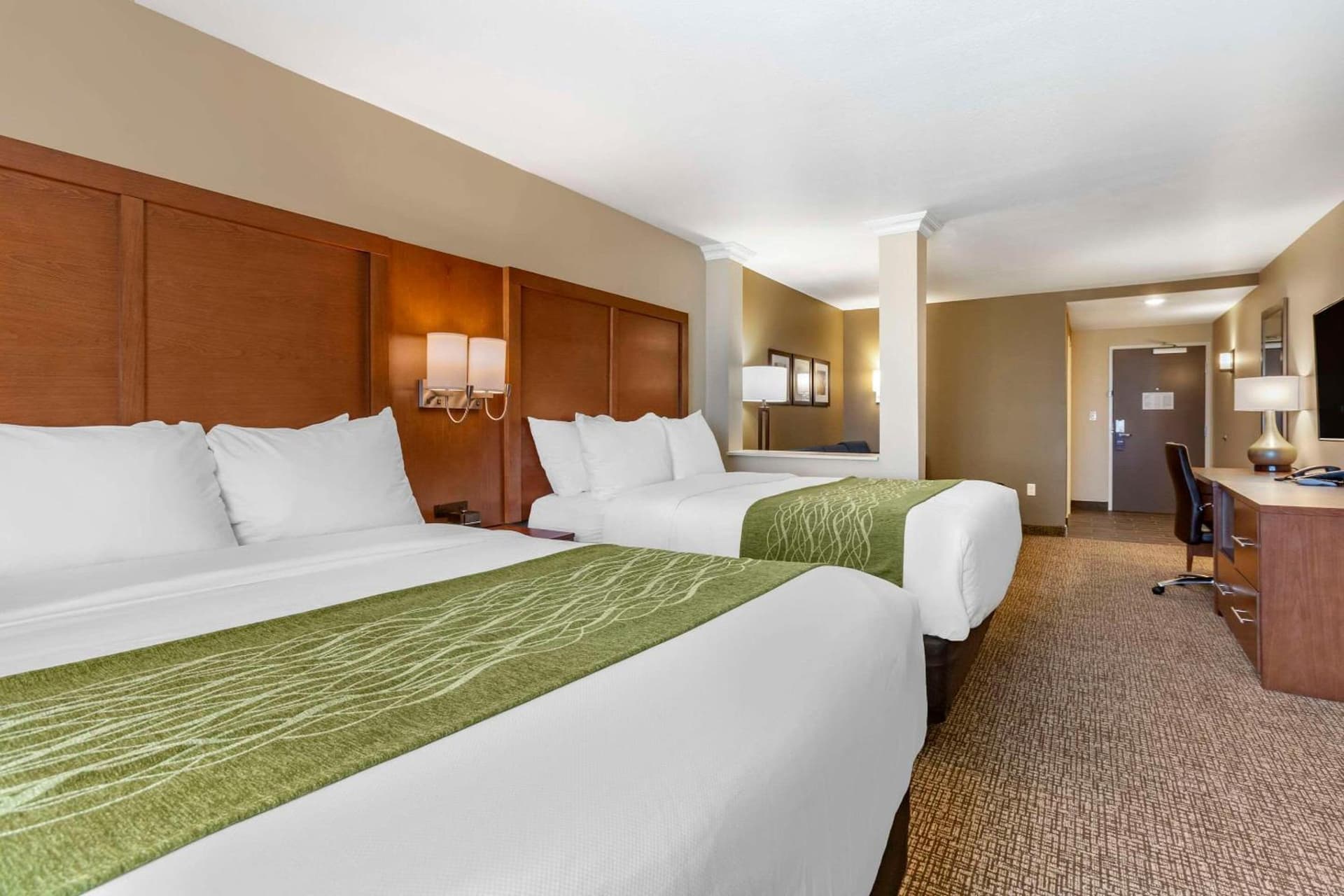 Comfort Suites Albuquerque Airport gallery photo in Albuquerque, NM — image 19