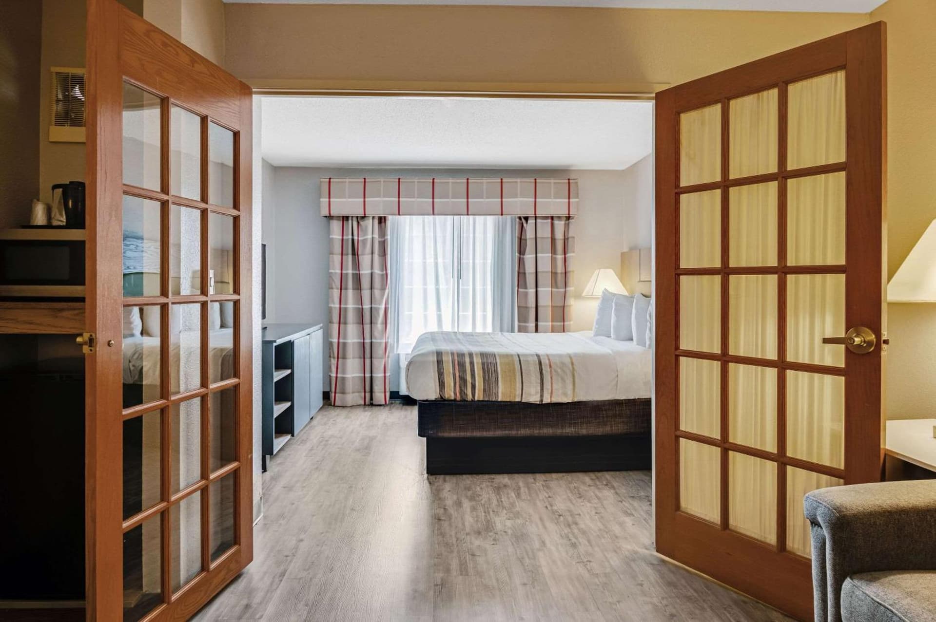 Country Inn & Suites by Radisson, Grand Rapids Airport, MI gallery photo in Grand Rapids, MI — image 53